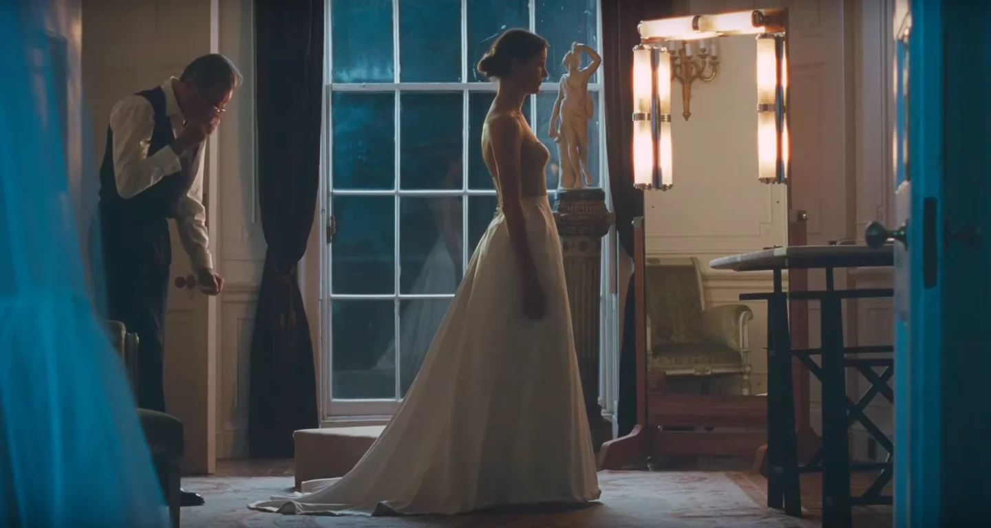 phantom-thread-movie-image.jpg