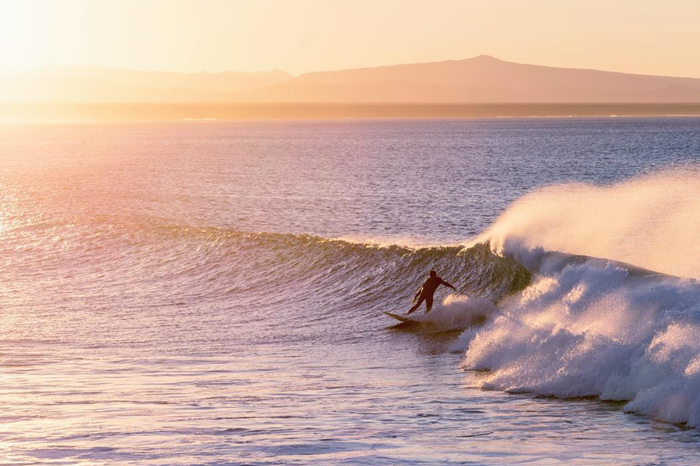 Todos_surf_sunset.png