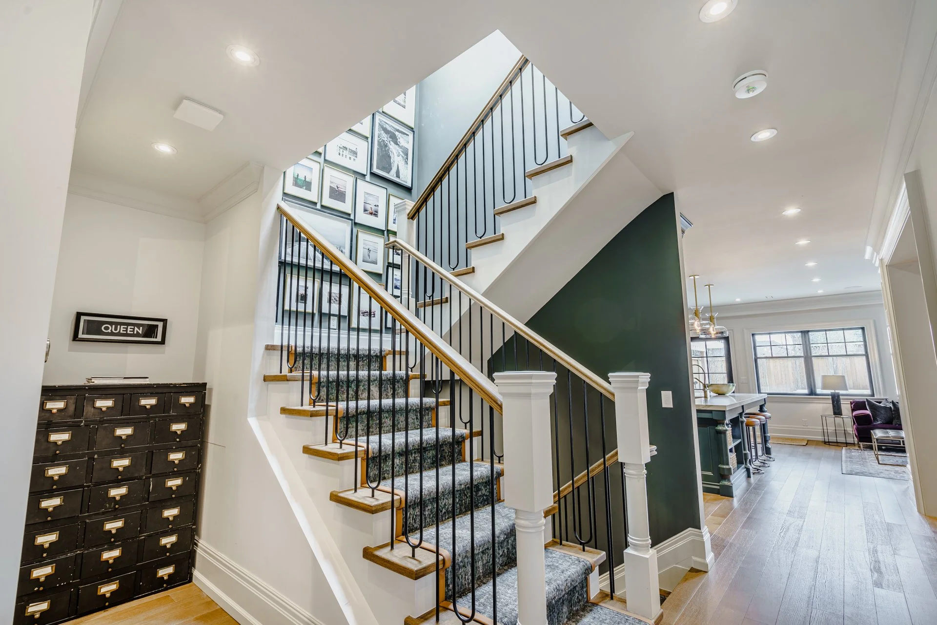 17-Munro-Park-Ave_Low Res-29.jpg