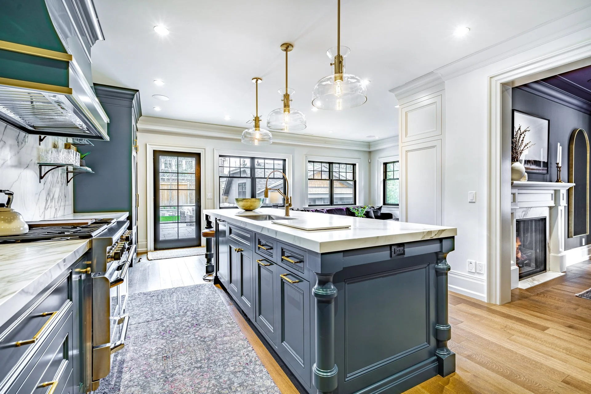 17-Munro-Park-Ave_Low Res-22.jpg