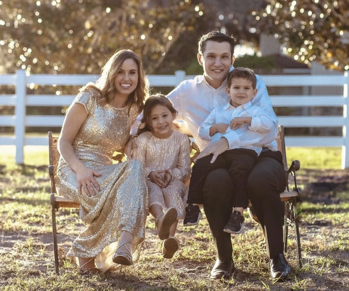 Knight Family Pic 2021.jpeg