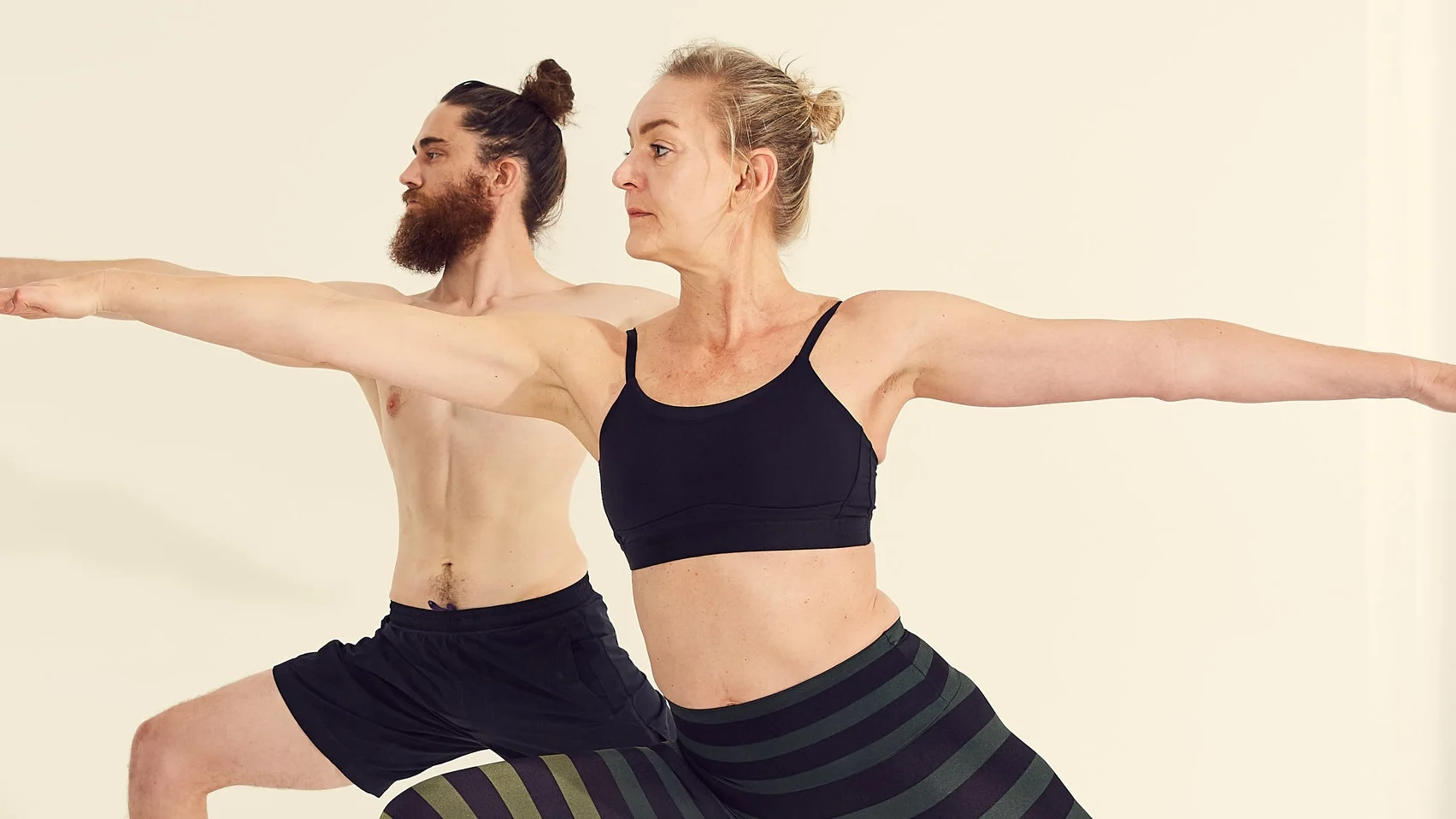 1217_YogaQuarter4378.jpg
