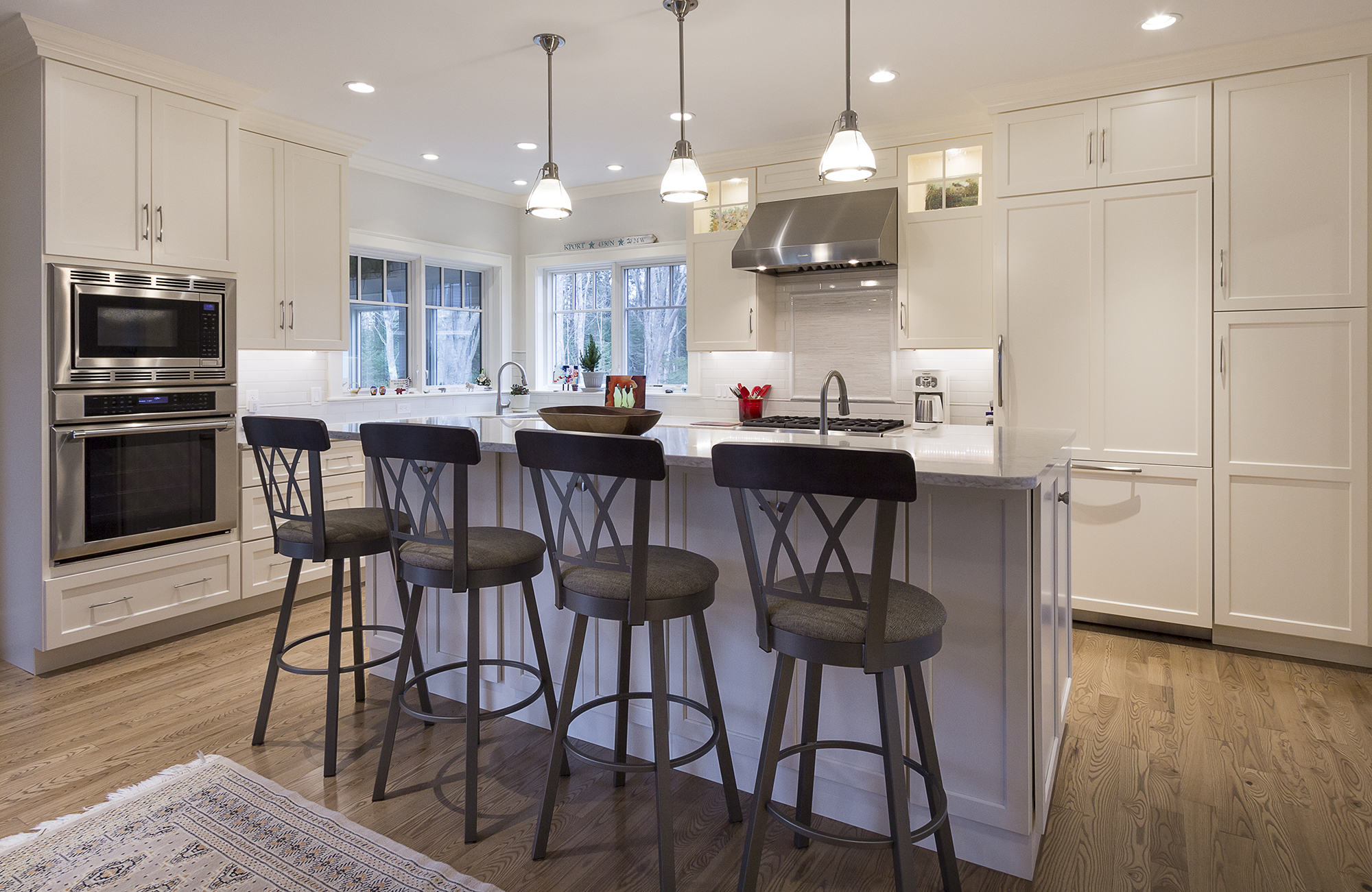 Entertain or just enjoy