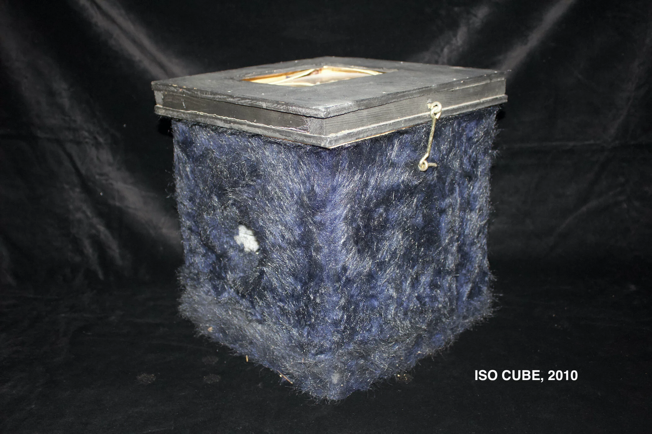 2010. Iso Cube 2.jpeg