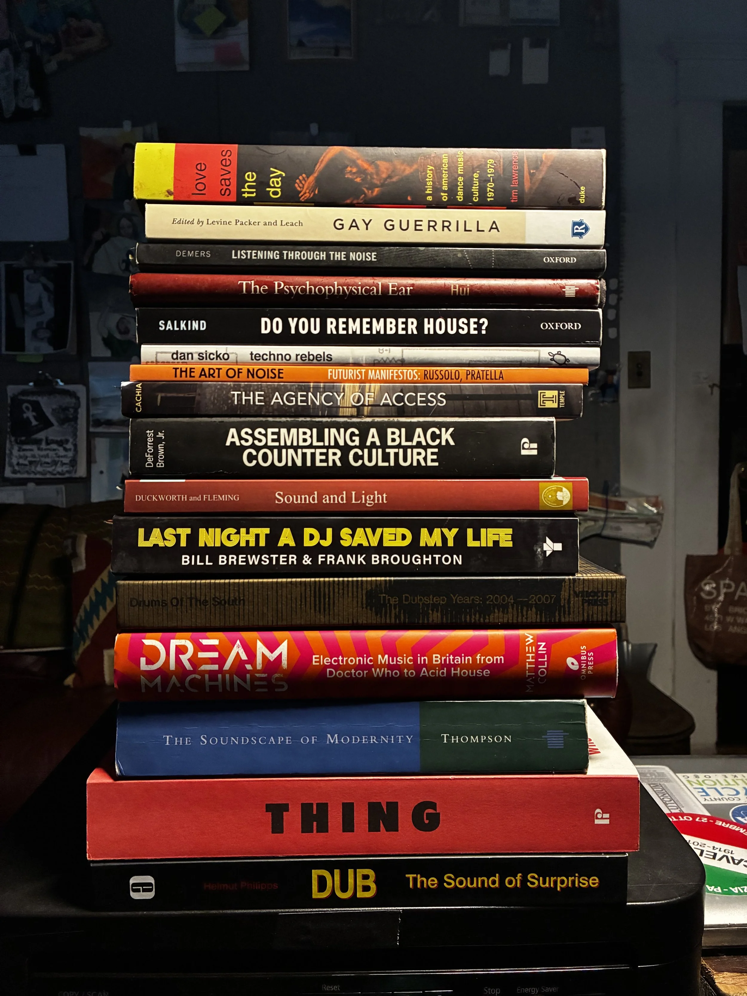 071925 FHHTWTH books.jpg