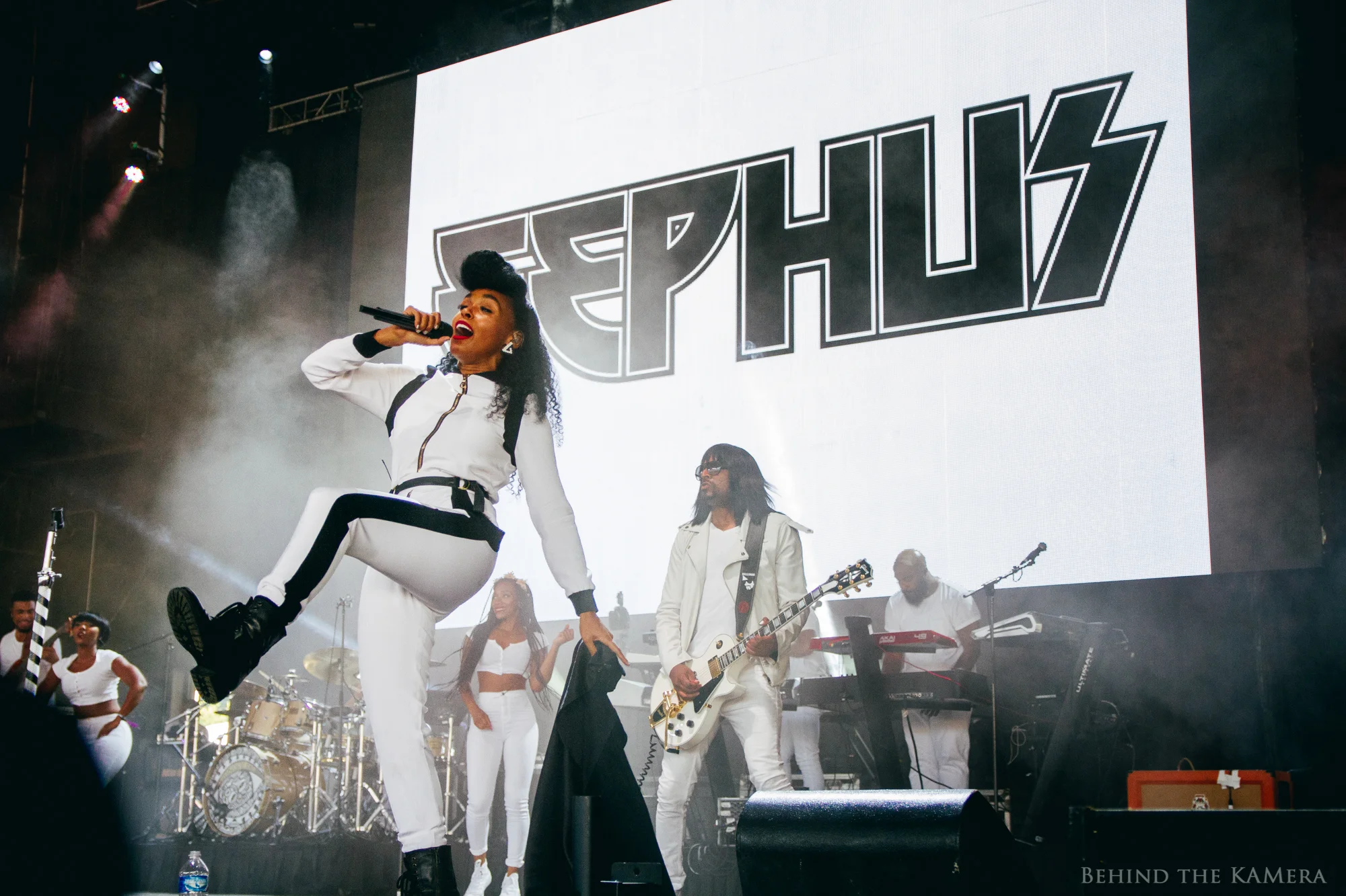 KyleMeeks_OMF2015-0680.jpg