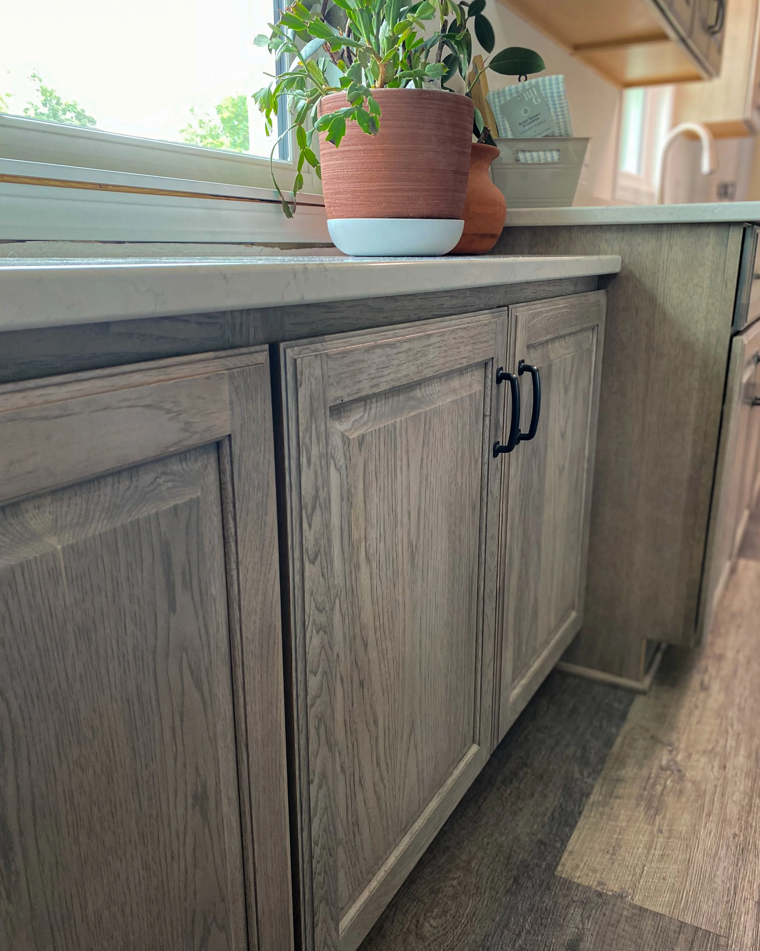 Cambridge Iowa Kitchen Renovation with Completely Kitchens-04.jpg