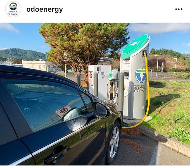 From @odoenergy 
Oregon has an ever-expanding network of electric vehicle chargers to support your EV road trip &mdash; like this one in Oakland, OR!
#goelectricor #westcoastelectrichighway #electricvehicle #ev #goelectric #carcharger