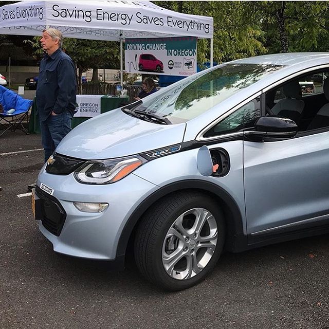 From @odoenergy 🚙🔌This little EV went to the market! We&rsquo;re celebrating National Drive Electric Week at the Salem Saturday Market now until 3pm. Stop by to learn about electric vehicles, charging (with tools like @chargeway), incentives, and m