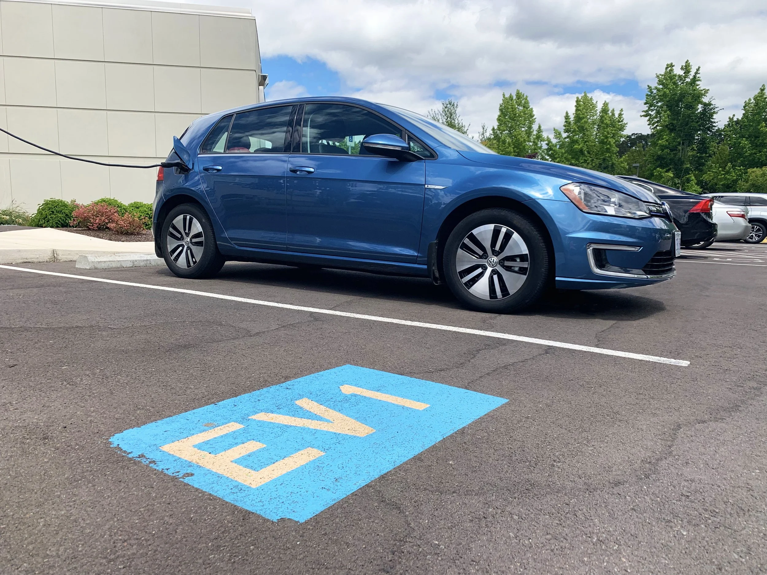 Pacific Power Announces Recipients of Electric Mobility Grants