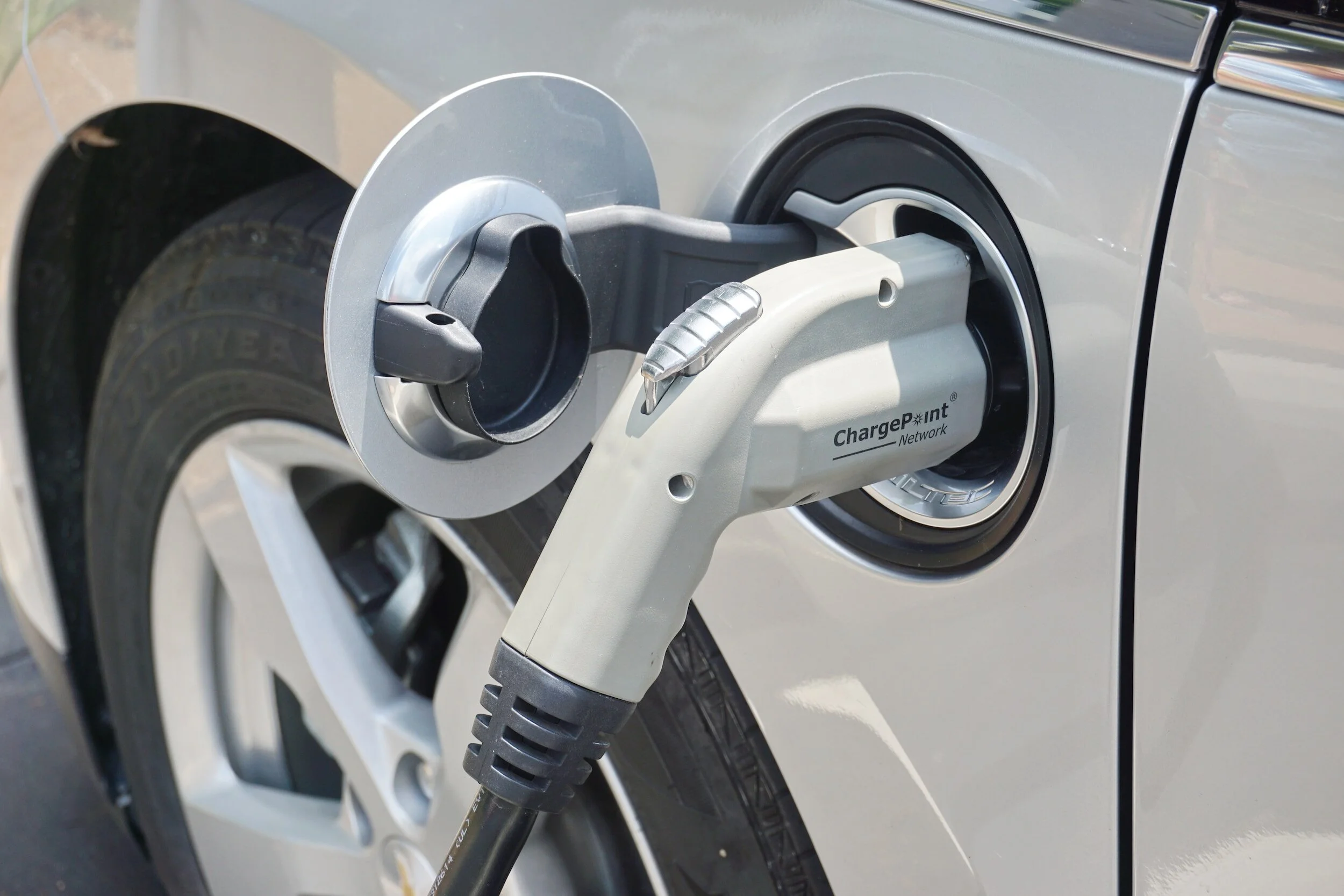 ODOT’s Community Charging Rebates Program Funds 370 New EV Charging Ports across Oregon