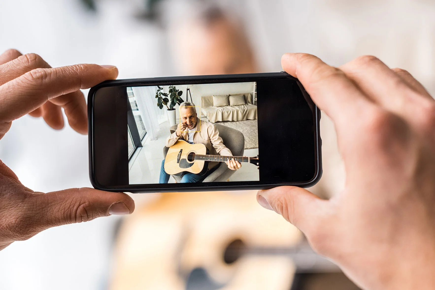 5 Simple Tips for Shooting Better Videos With Your Phone