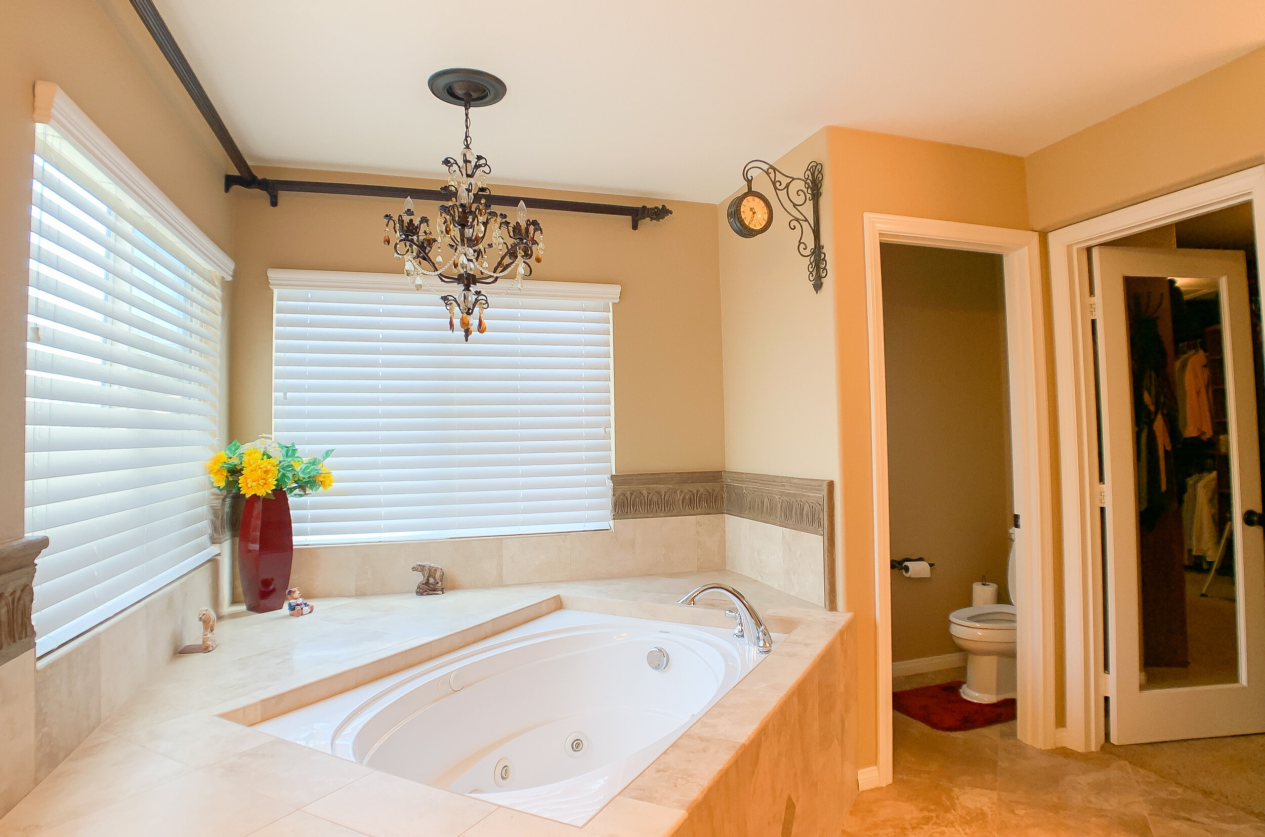 Master Bathroom .jpg