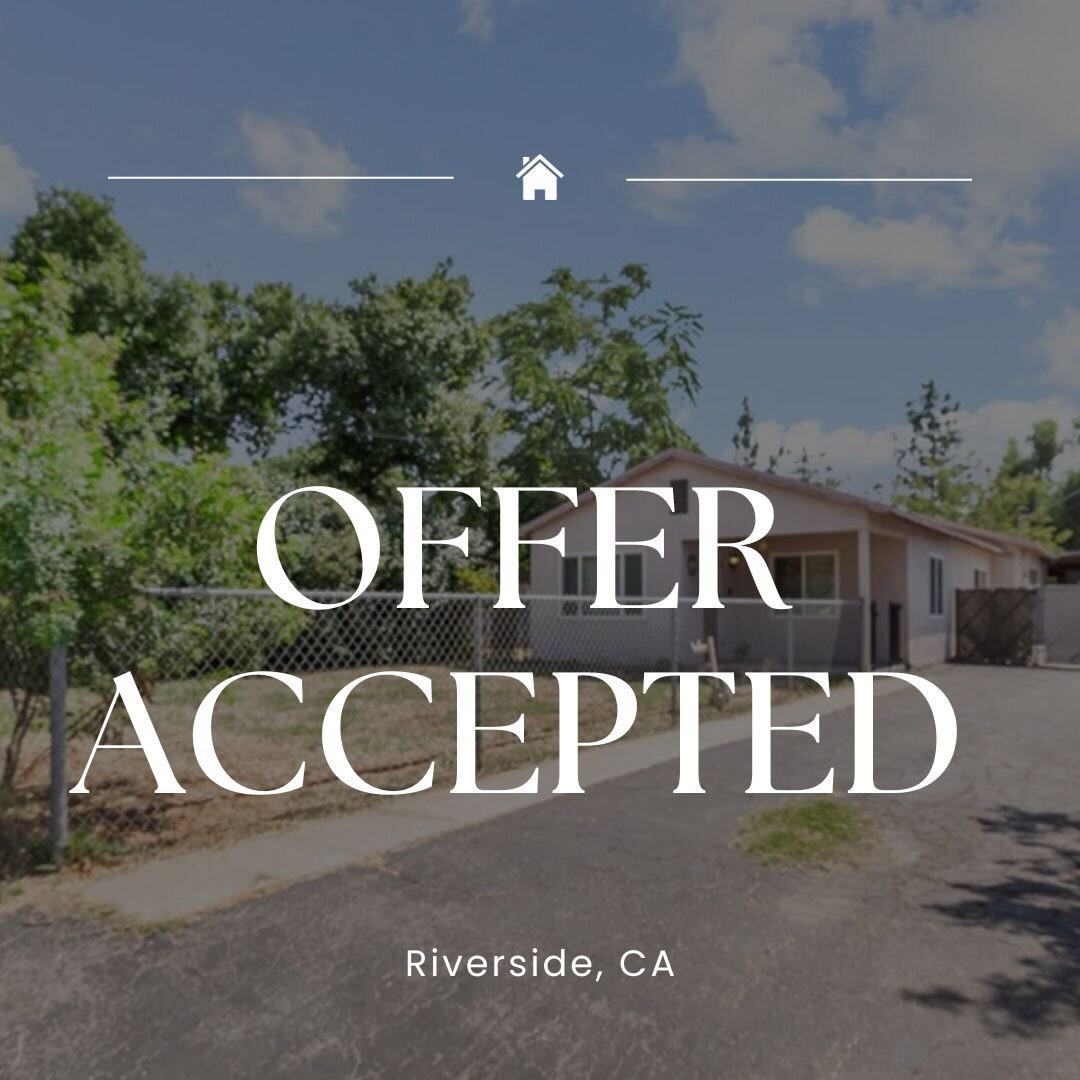 Congrats to our clients and buyers on getting their offer accepted! It&rsquo;s not over until it&rsquo;s over but getting the offer accepted is a step in the right direction for their move from Las Vegas to Riverside 🏡