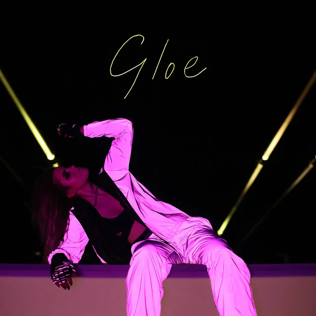 KIIARA – GLOE