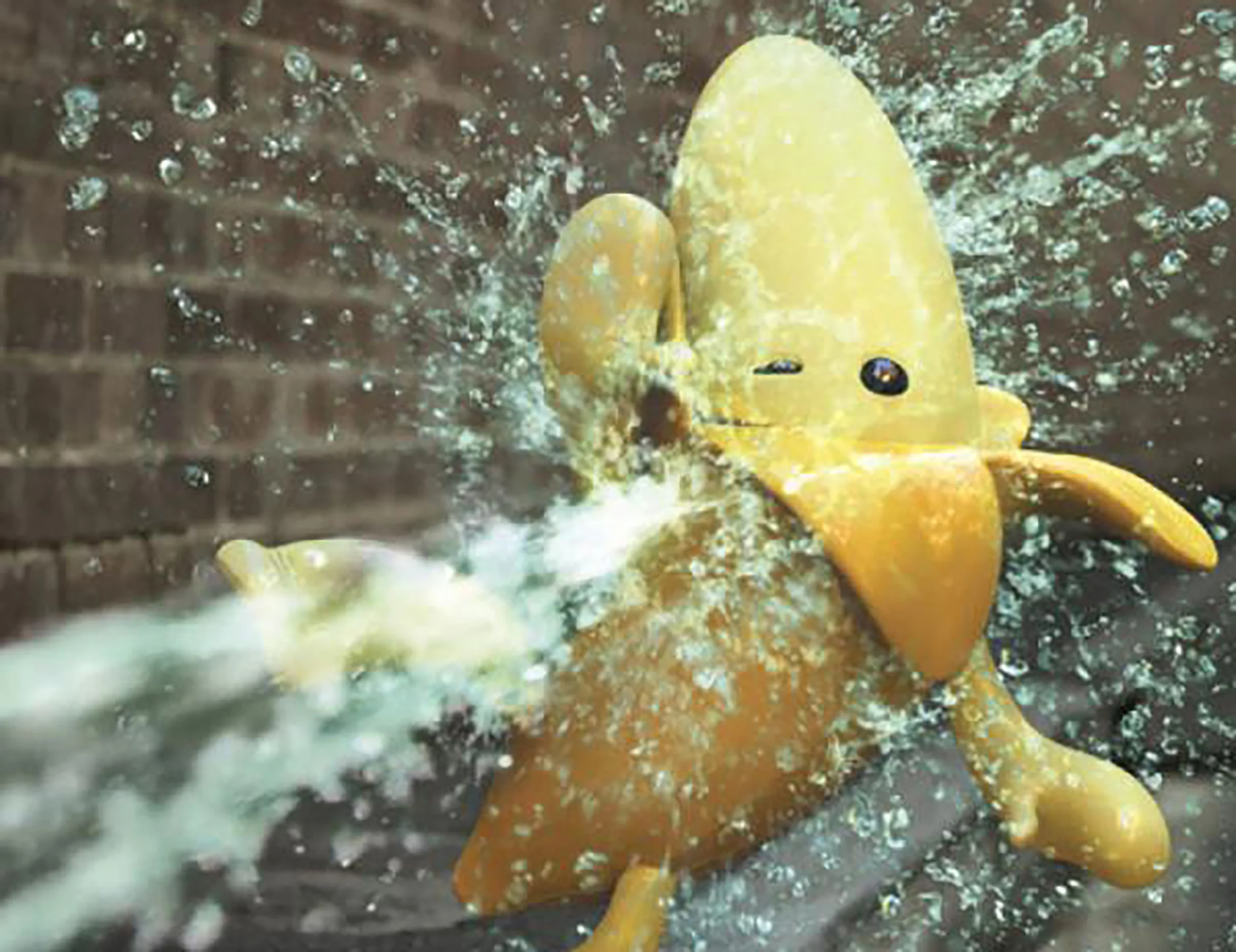 extra-chewing-gum-banana-small-48243_cropped.jpg