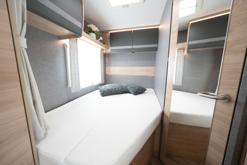 McRent Compact Plus Sunrise Holidays New Zealand mcrent-compact-plus-sunrise-holidays-new-zealand