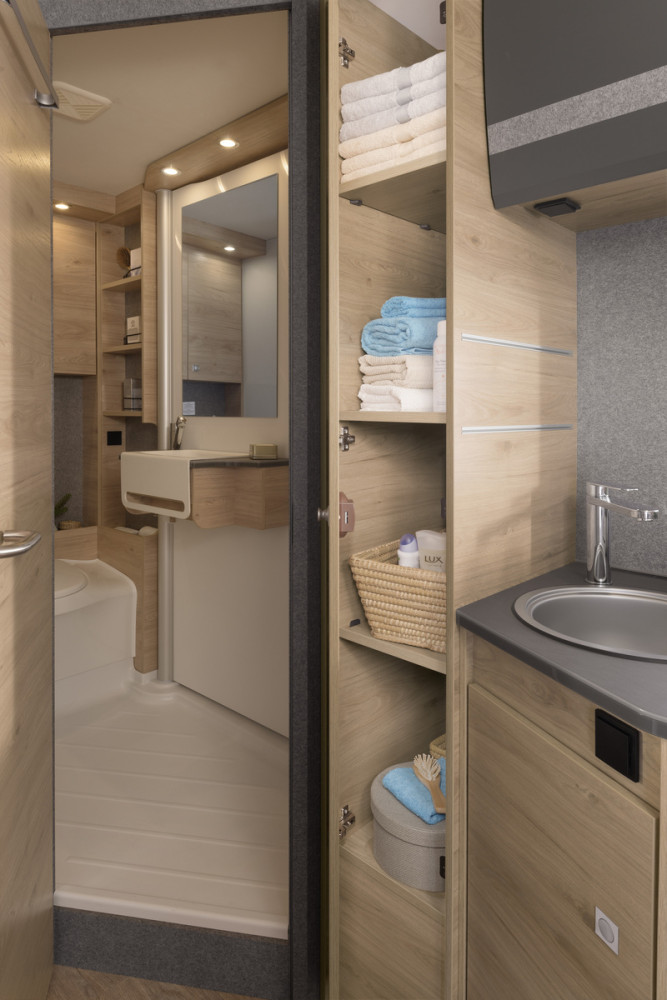McRent Compact Plus Sunrise Holidays New Zealand mcrent-compact-plus-sunrise-holidays-new-zealand