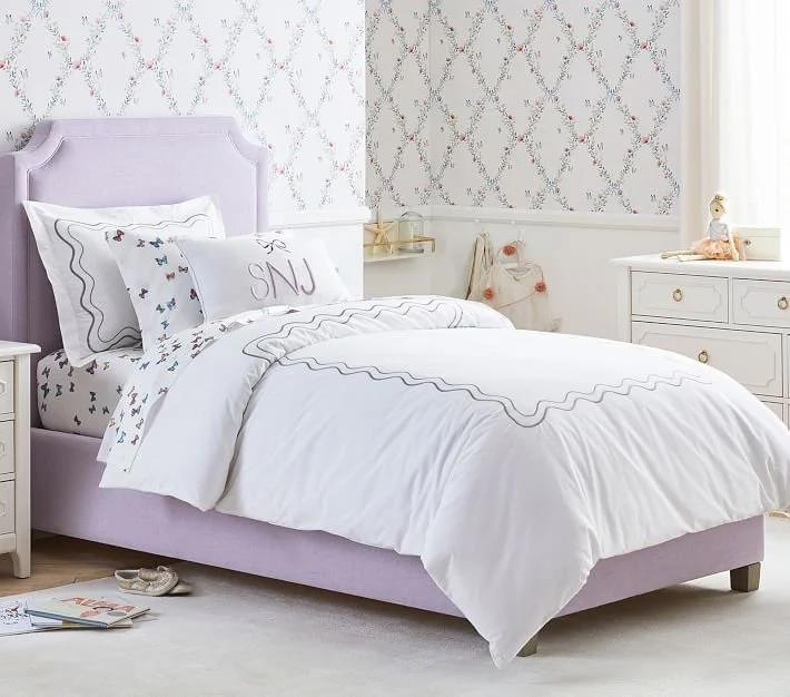 embroidered-scalloped-organic-duvet-cover-shams-o.jpg