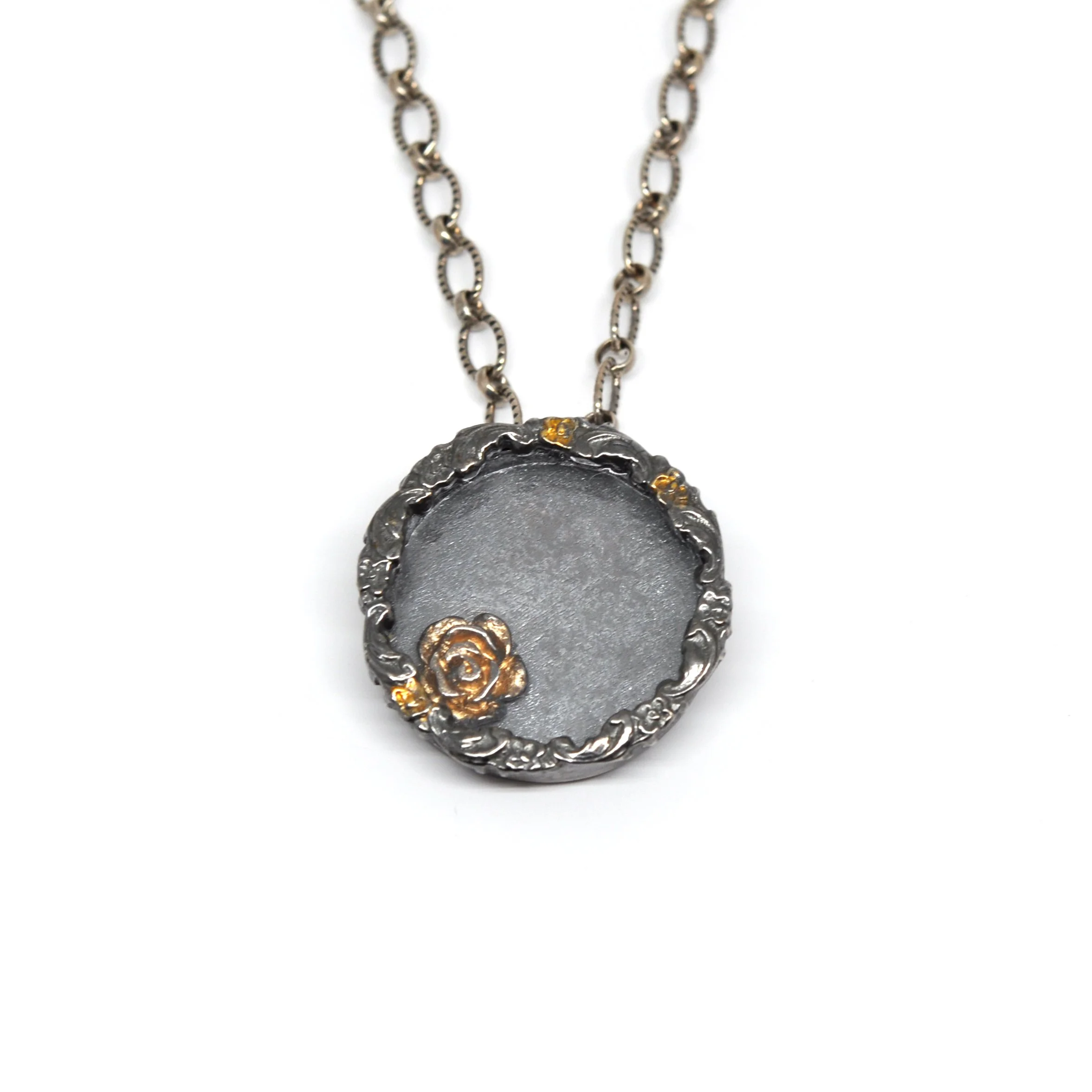 MEMENTO MORI: A MODERN RELIQUARY #2