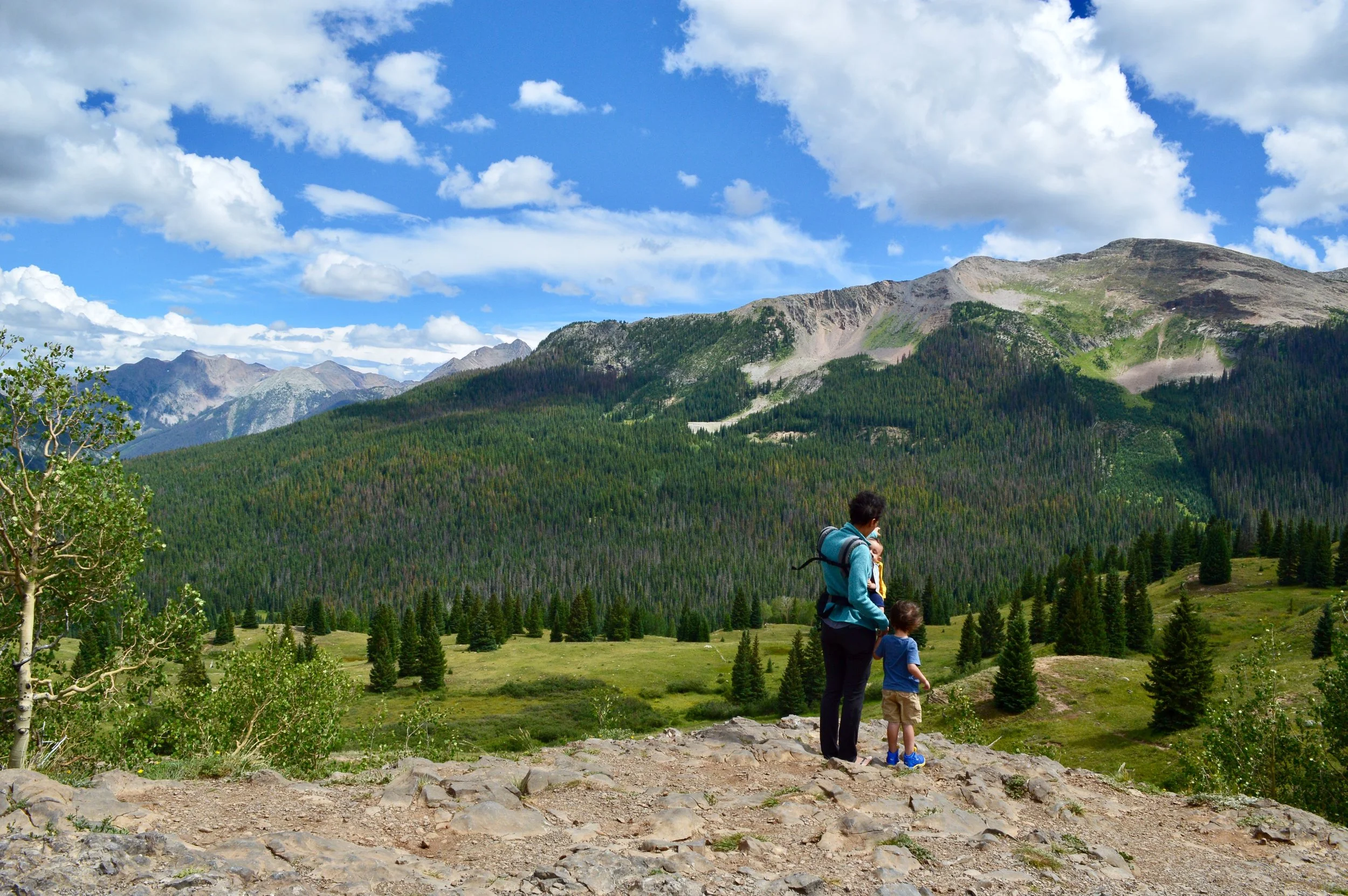 Leah Keinama and her children experiencing the outdoors (Photo courtesy of Leah Keinama).