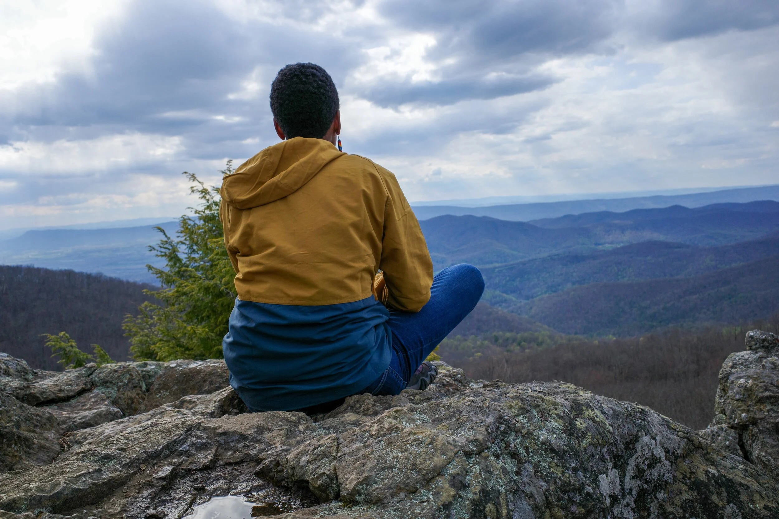 5 Reasons Why It's Hard to Make Friends With Other People of Color in the Outdoors
