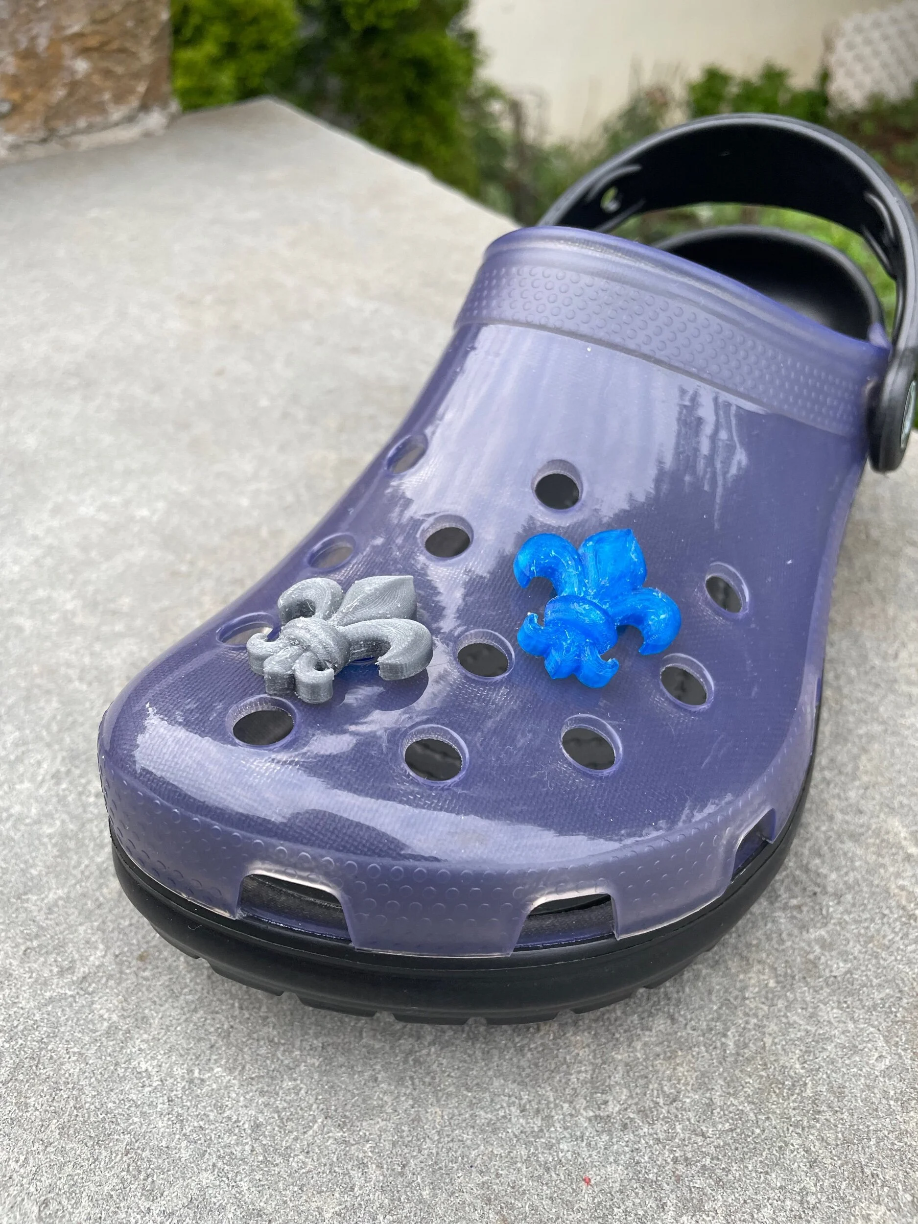 D09C69F0-750D-49E7-9BD5-6CF6ADF7CC72