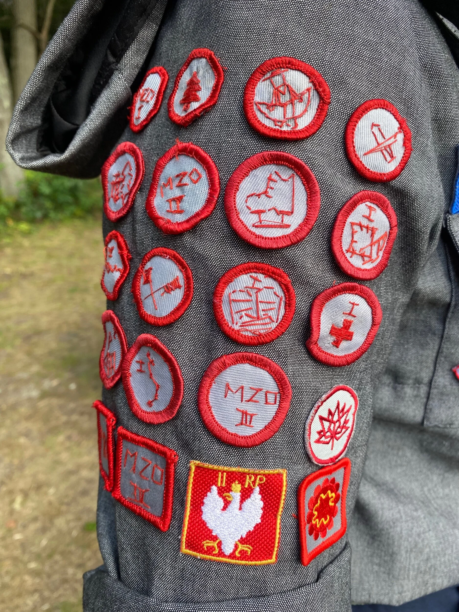 C2FC3ED0-2F70-49E4-8341-2075DC435711