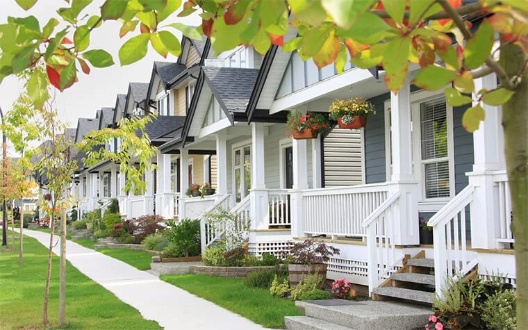 How to Stay Focused While House Hunting