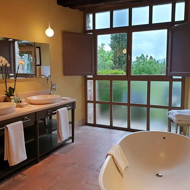 In love with this bath tub and the view #tuscany #villa  #italy #conference #incentive
