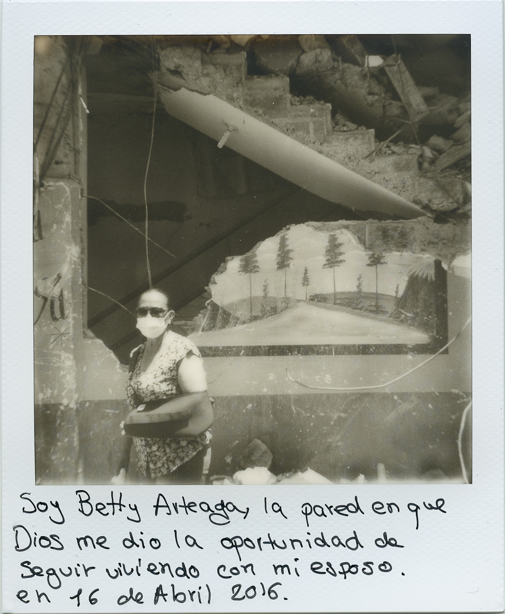 I am Betty Arteaga, this is the wall in which God gave me the chance to keep living with my husband on the 16th of April 2016.