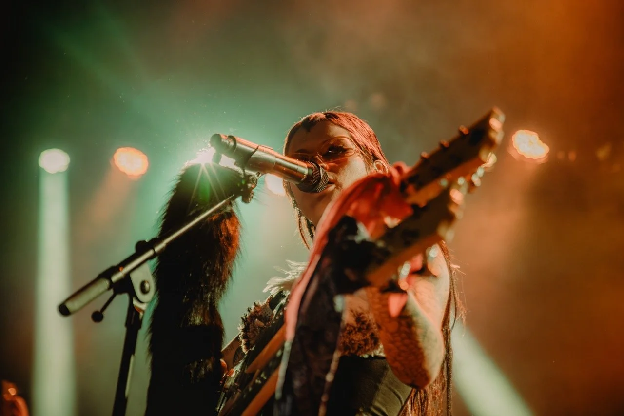 Saya Gray | The Roxy