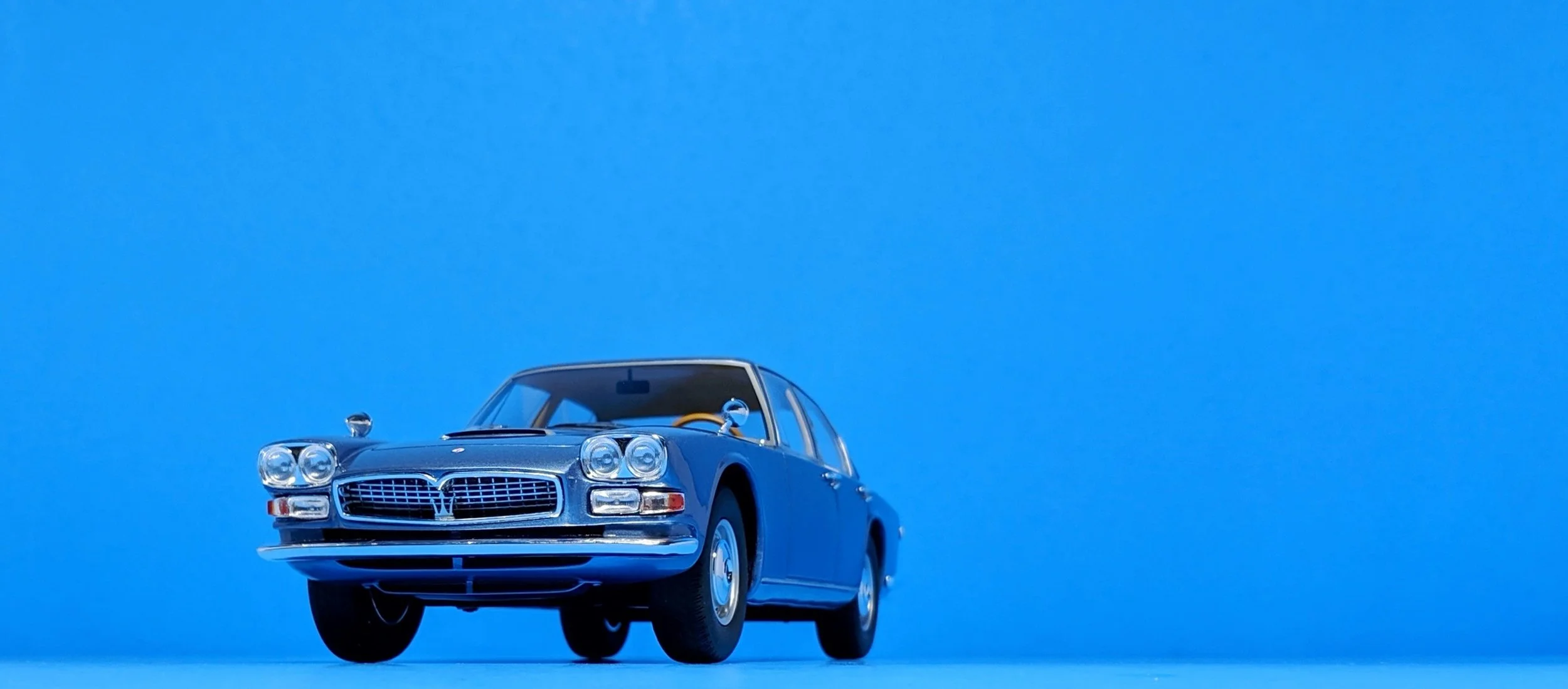 BoS Models 1:18 Maserati Quattroporte