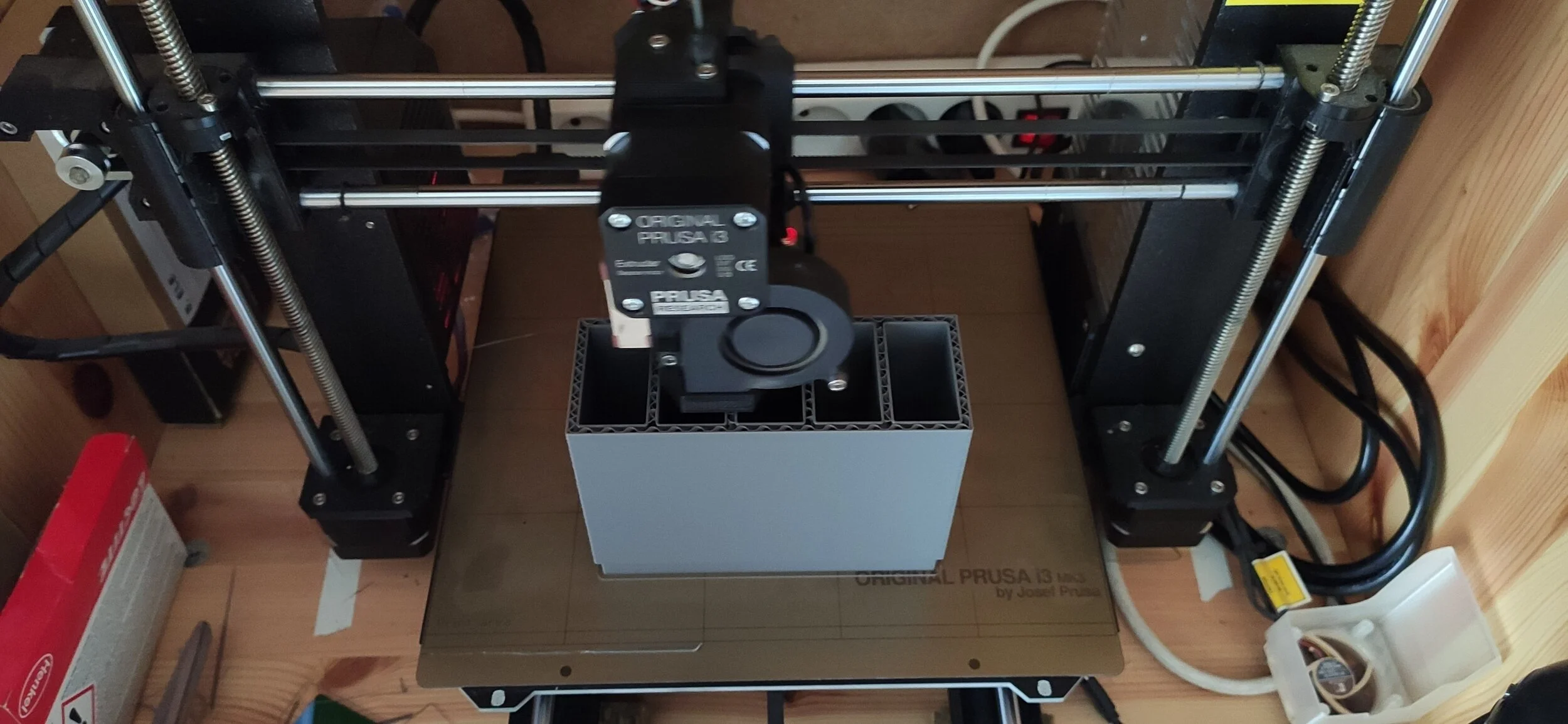 3D printing COLLECTED transport boxes