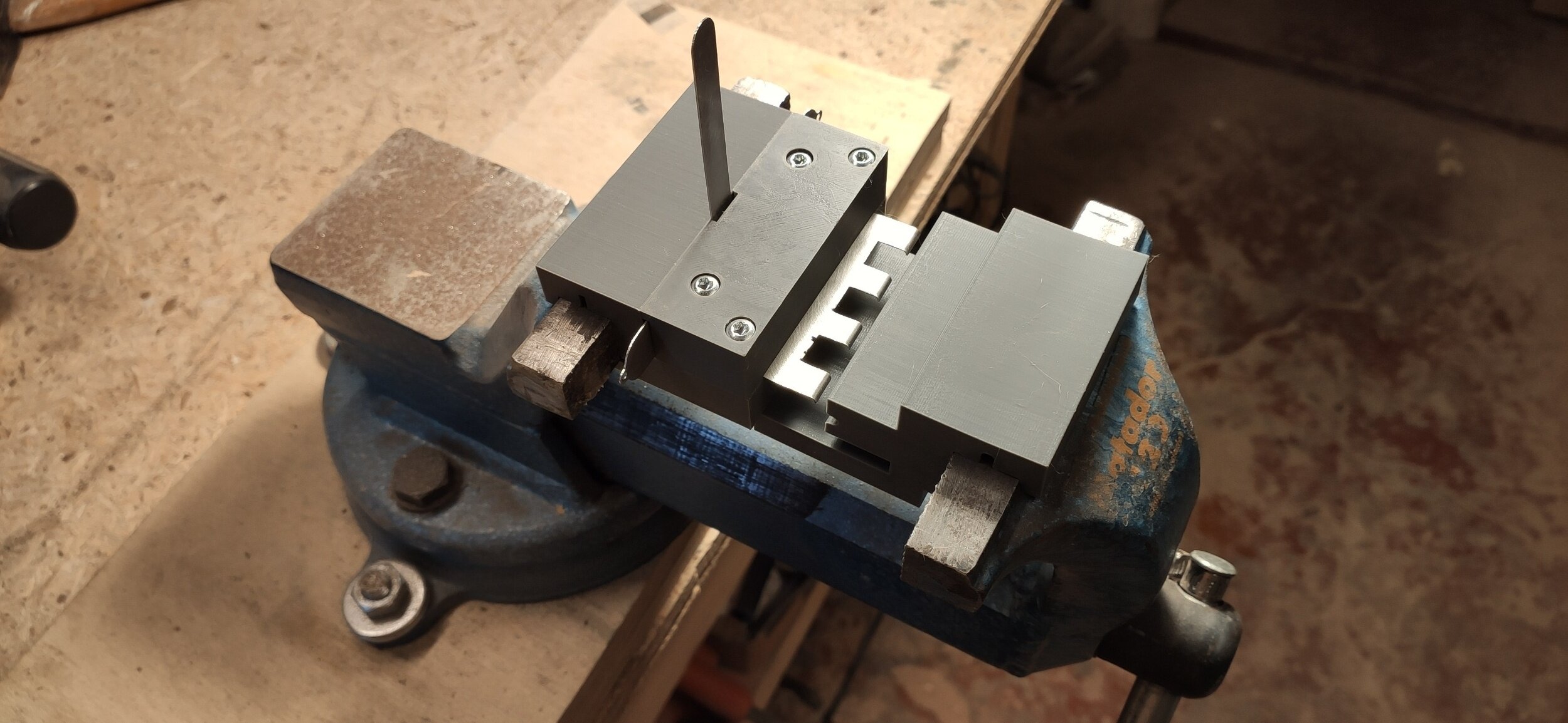 trying to bend the tea filter product with my own bending tool.