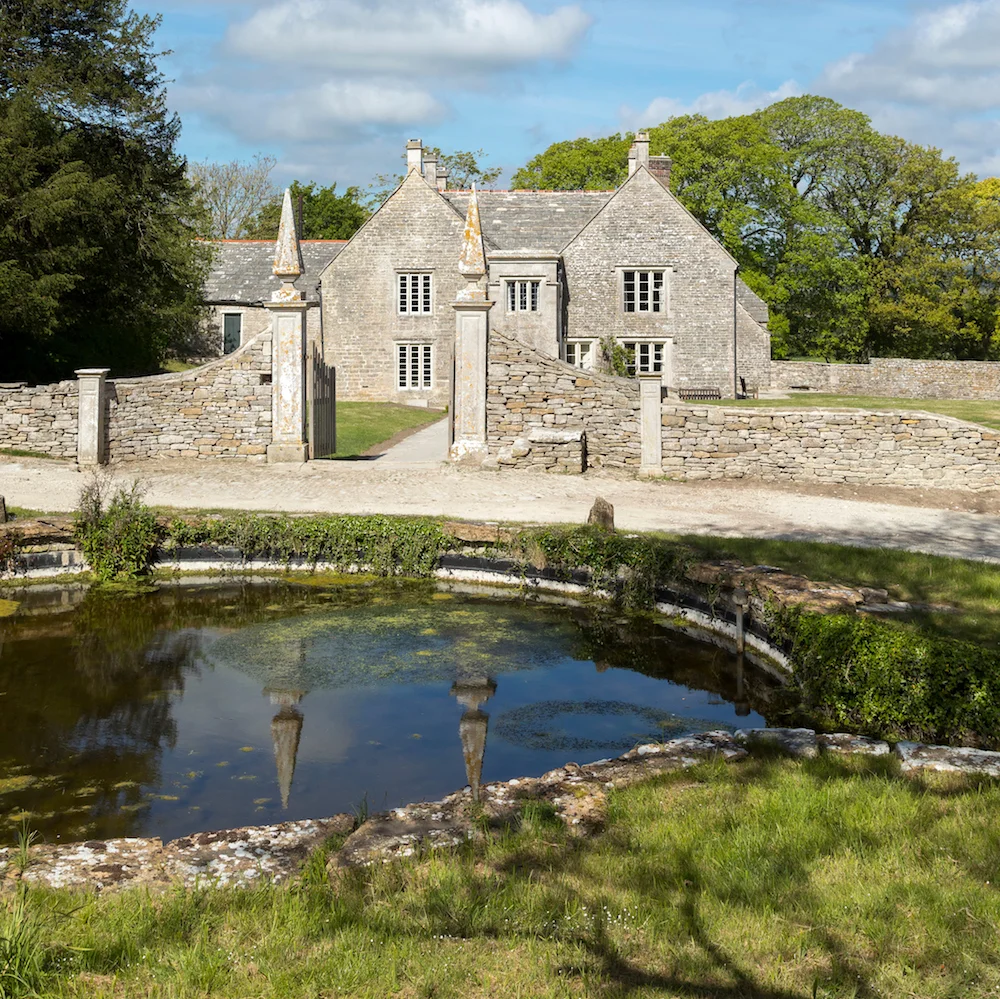 The Landmark Trust’s Dunshay Manor, A Little Bird , May 2019