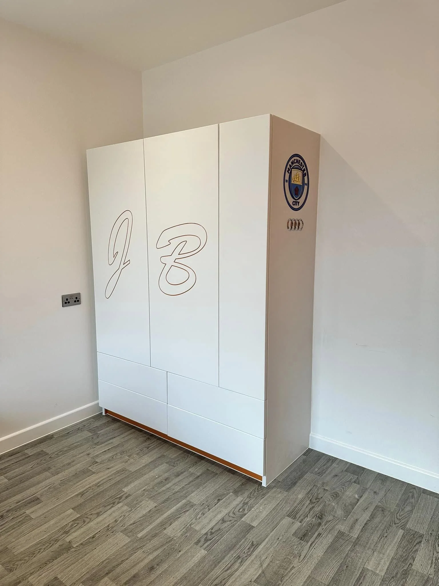 Wardrobe Pure White Solid Surface North east 2.jpg