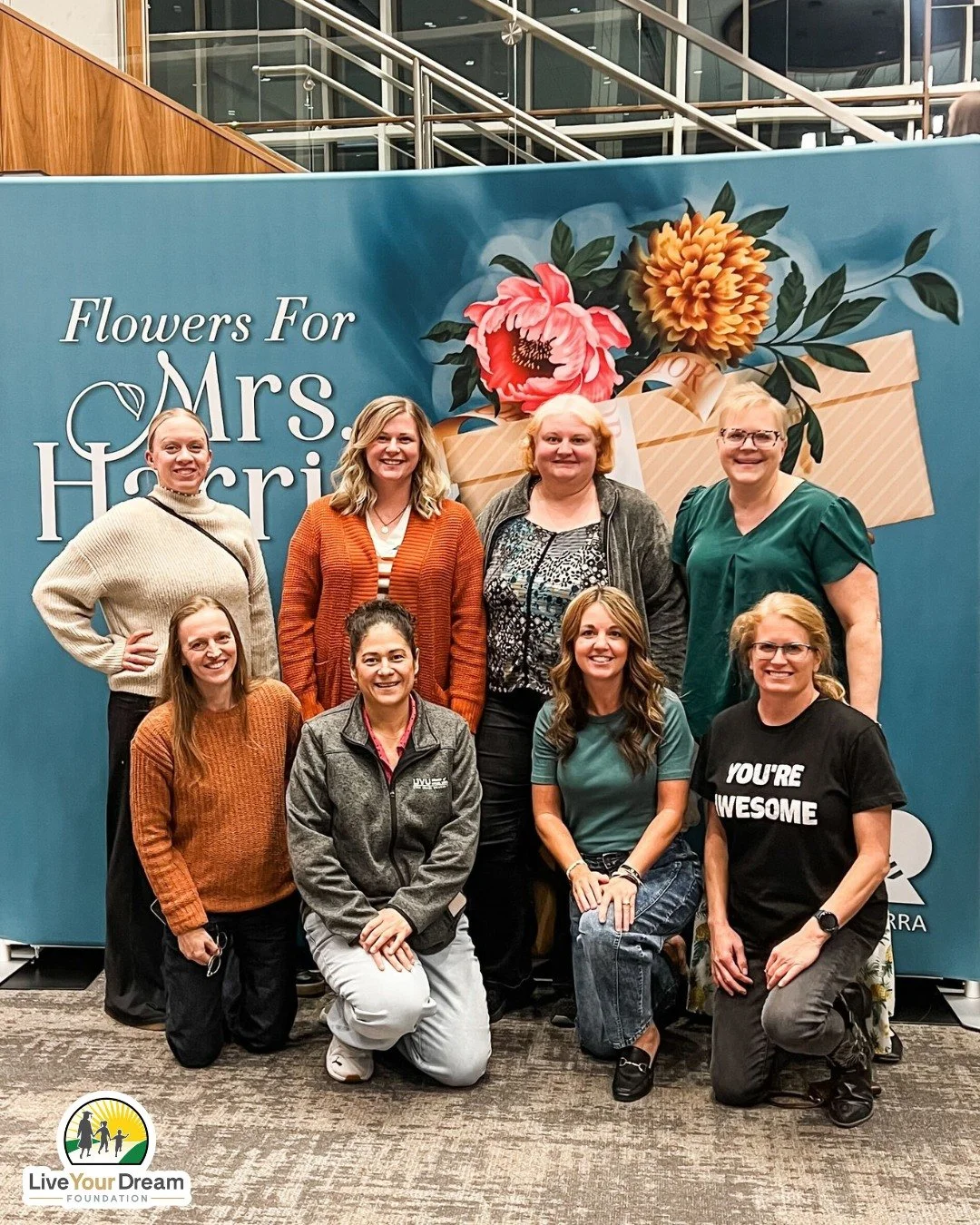 Katie Bunnell joined some of our amazing single-mother scholarship recipients for a special Girls Night Out at @theruth in Pleasant Grove, Utah, to see Flowers for Mrs. Harris! 🌸 A huge thank-you to The Ruth Theatre for generously providing tickets