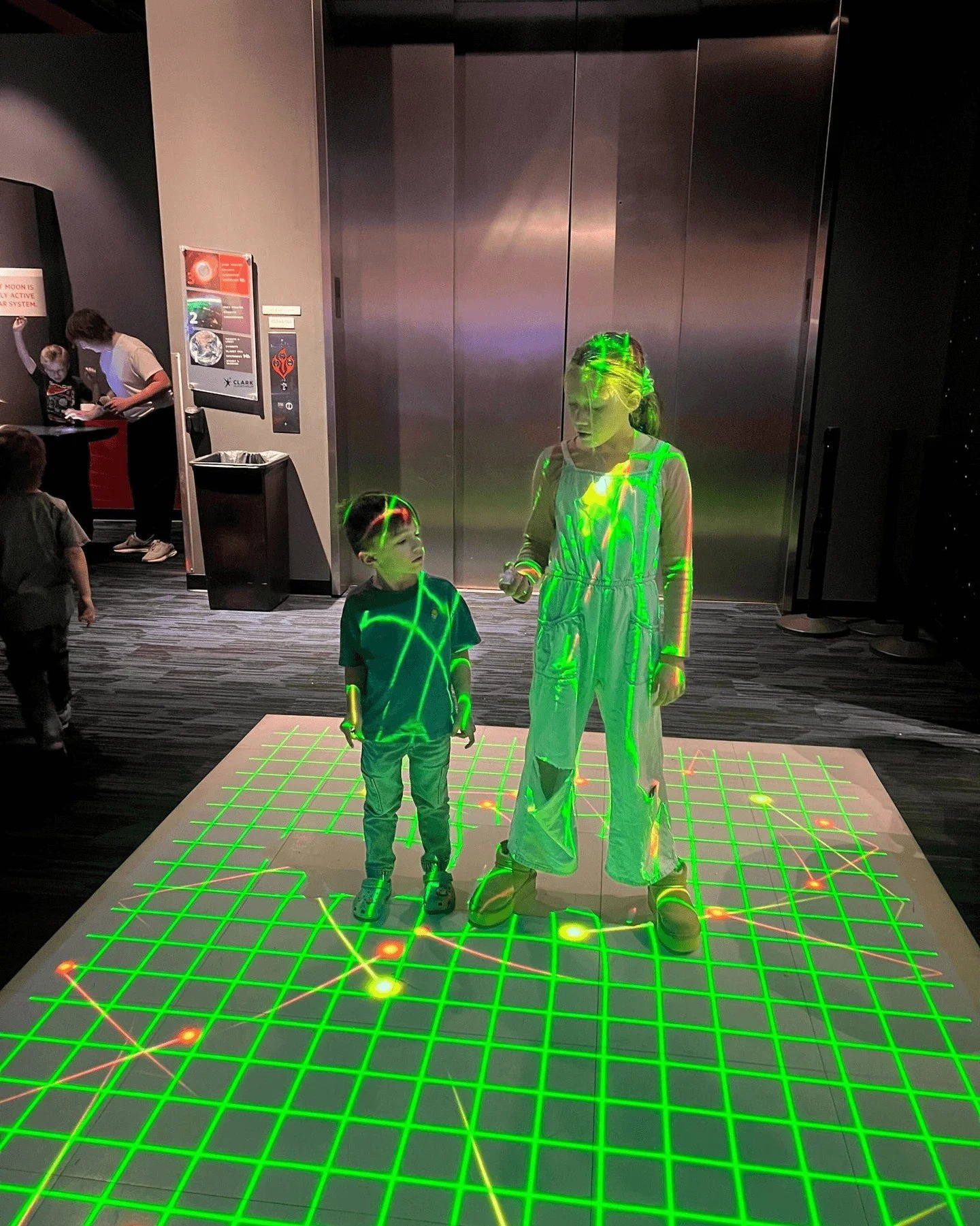 A huge thank you to @bestseatslc for inviting our Live Your Dream families to Discovery Gateway Museum in Salt Lake City!  From hands-on science and engineering exhibits to the creative play spaces, the families had a wonderful time exploring, learni