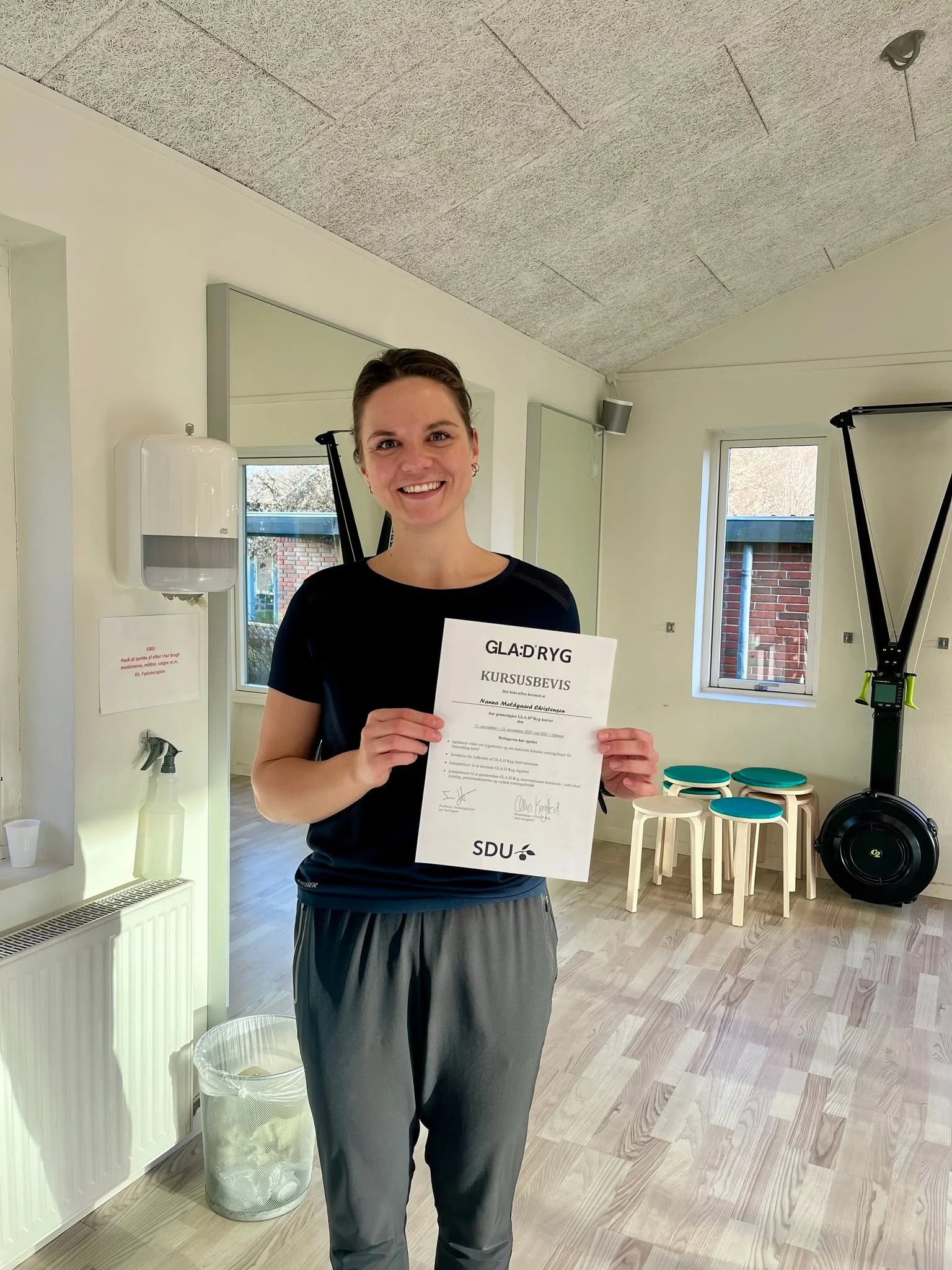 🎉 Stort tillykke til Nanna! 🎉

 Hun har netop f&aelig;rdiggjort sit kursus i GLA:D Ryg og st&aring;r nu klar til at varetage holdtr&aelig;ningen sammen med Julie 💪✨

Vi bestr&aelig;ber os altid p&aring; at videreuddanne os, s&aring; vi kan tilbyde