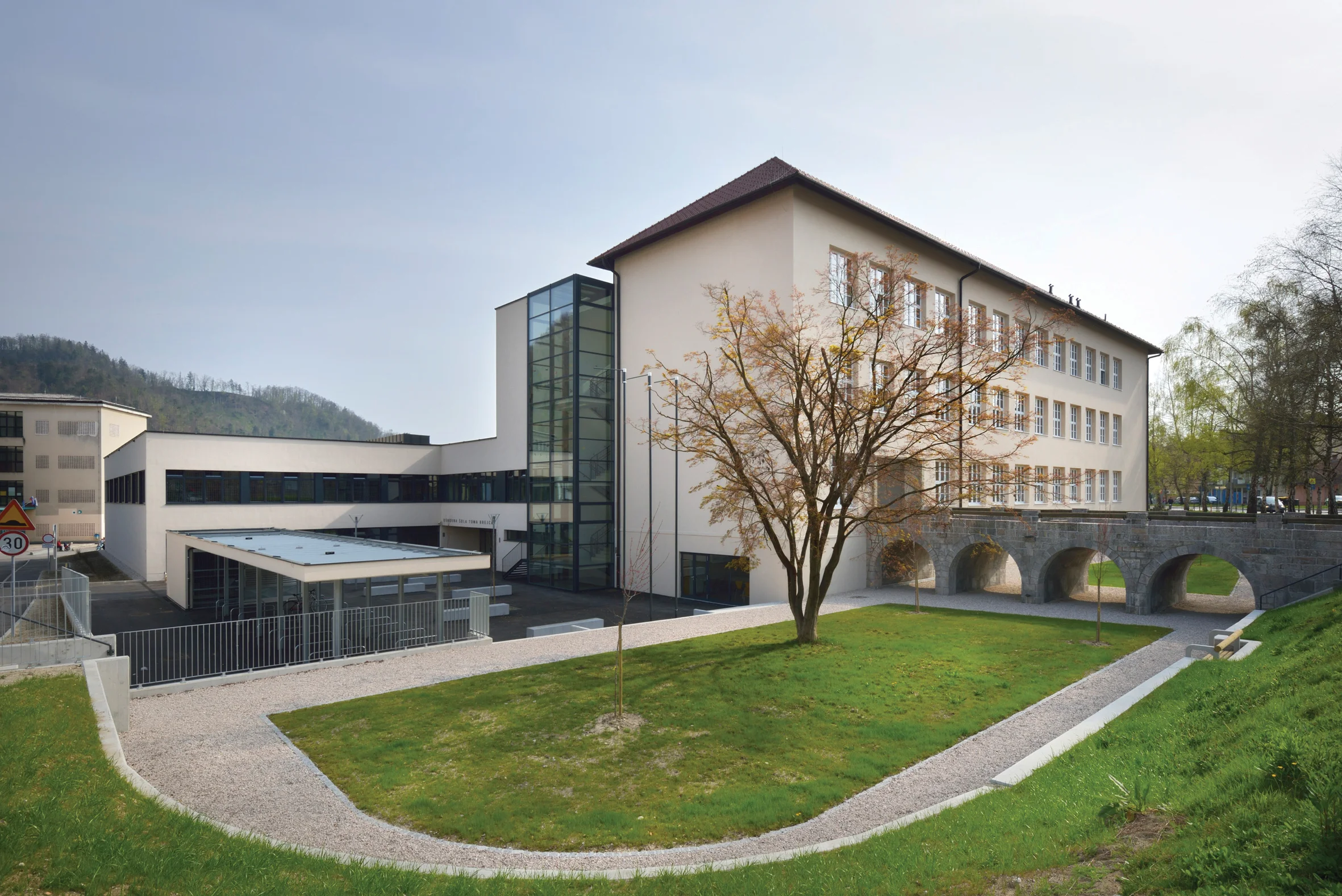 OSNOVNA ŠOLA TOMA BREJCA