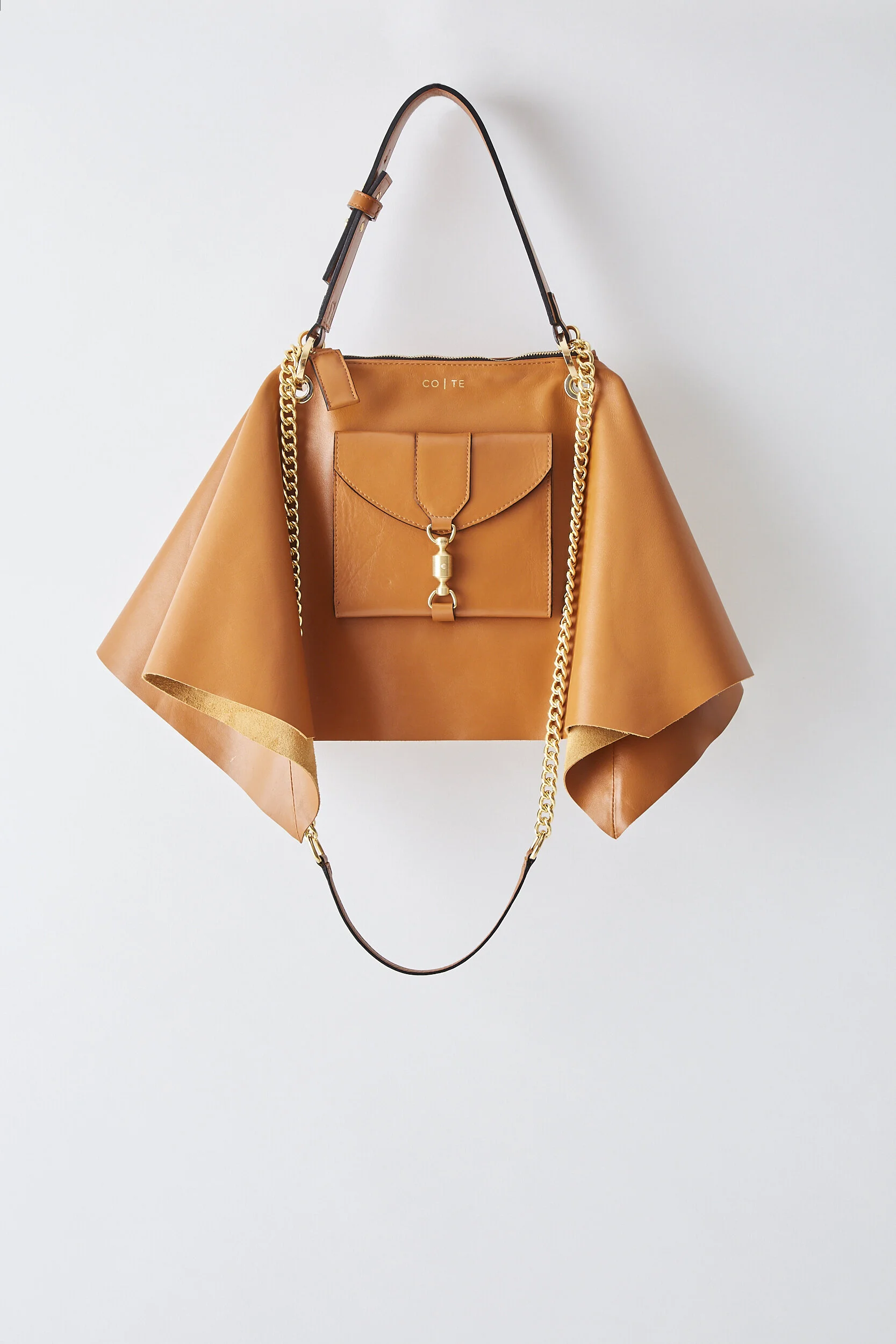 COTE SS2020 Foulard Bag Camel