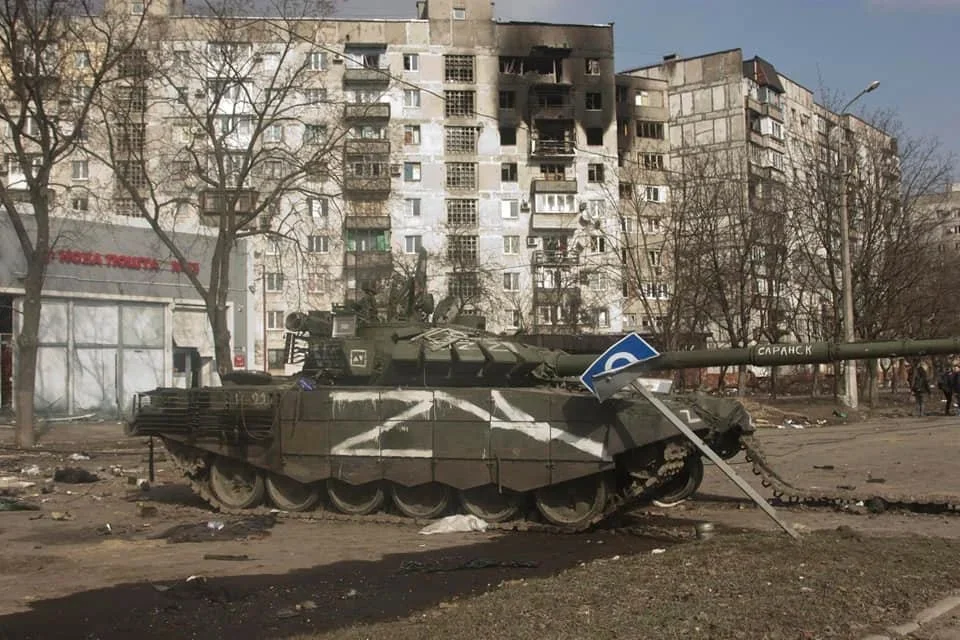 jpg tank-ya copy.jpg