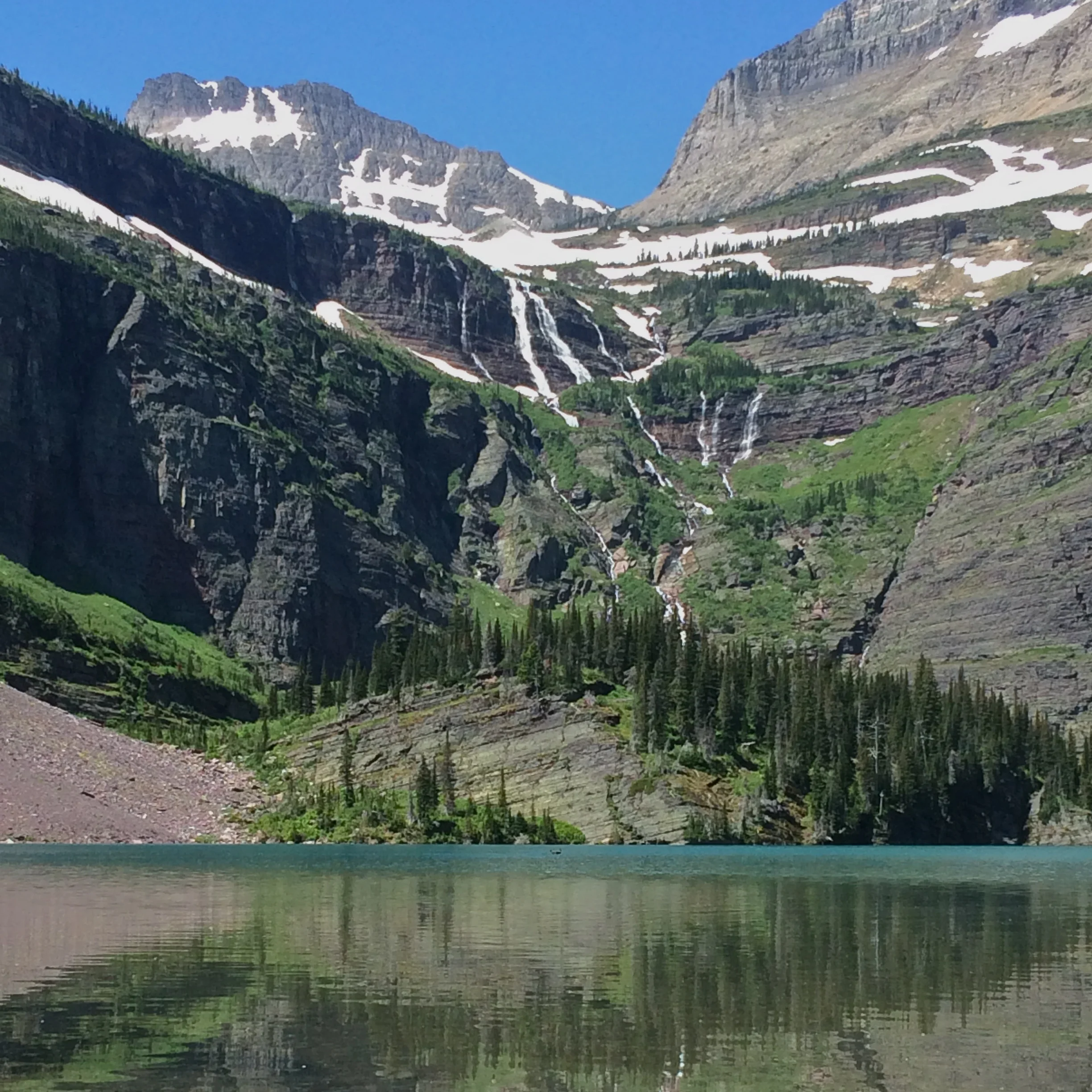 Grinnell Lake - Many Glacier - Glacier National Park
