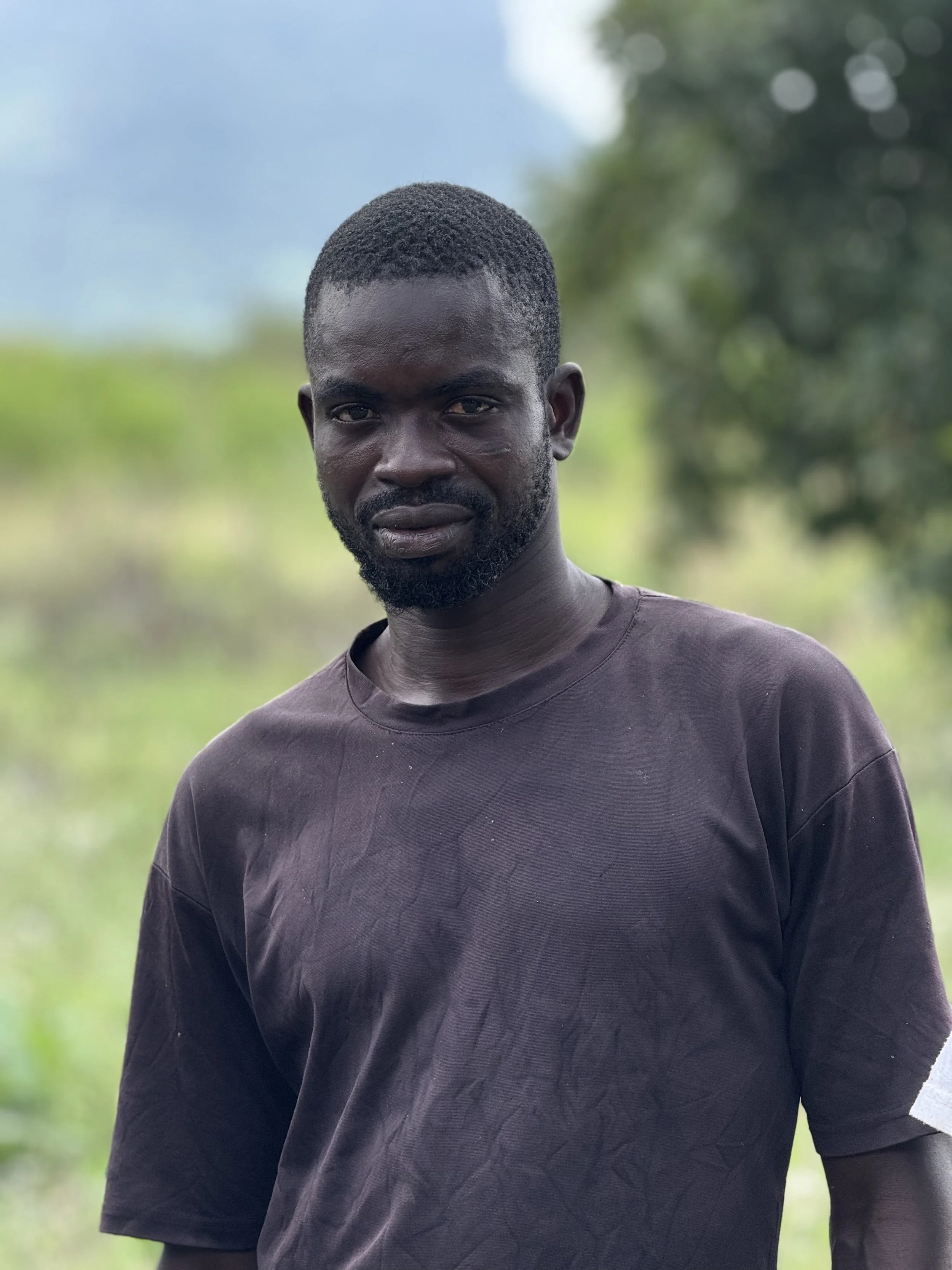 Nyebe, Farm Attendant