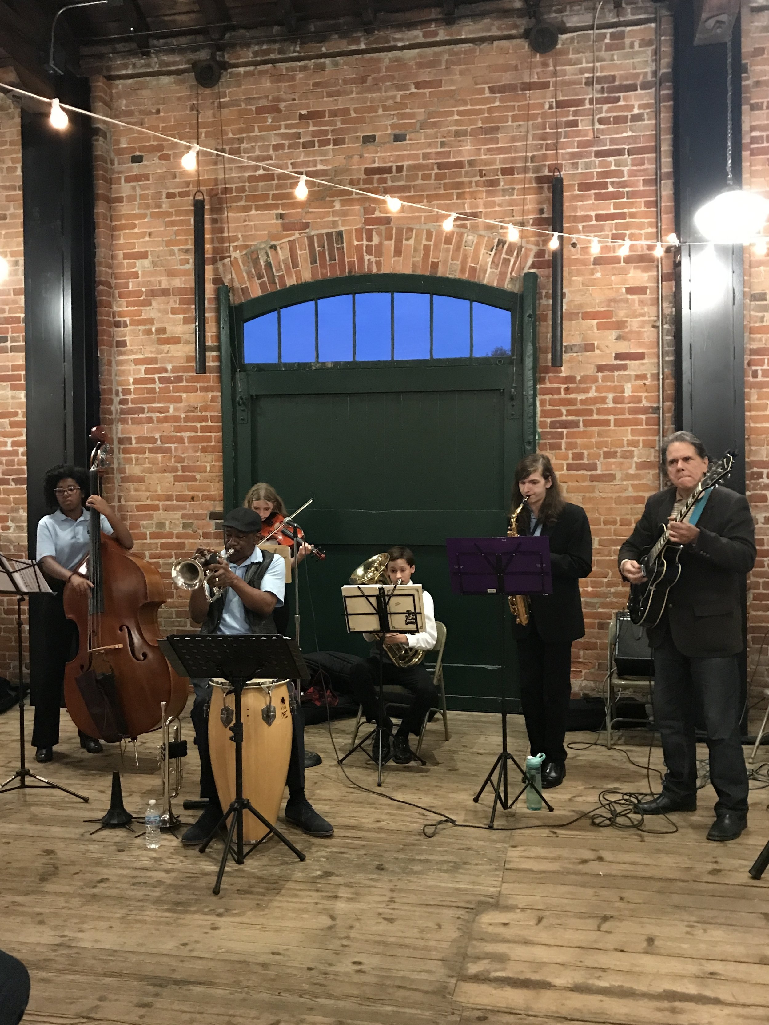 Jazz Session at STUFD Burrito