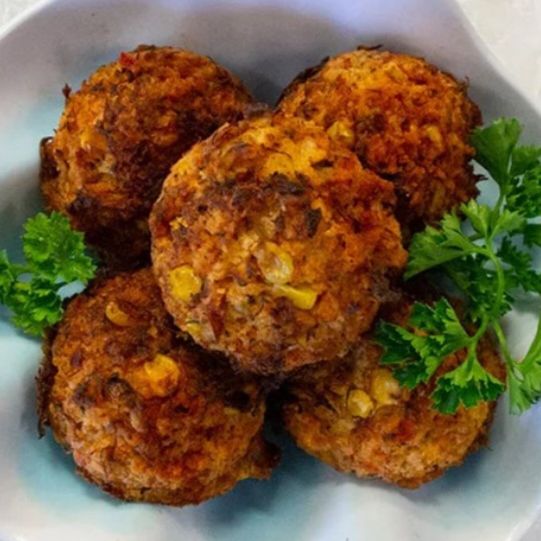 Our crab and corn poppers are perfect additions to your meal prep! Grab a couple for the week and you'll always have a healthy bite on hand.

We are open Wednesday - Saturday 7am - 6pm.