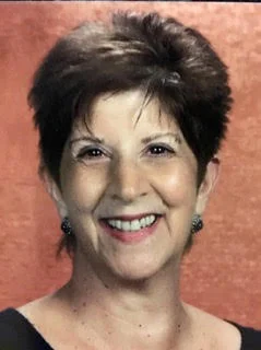 Sheila Reed Sheila@mettc.org Sheila has helped develop programs and curriculum at the Chemung Valley Montessori School in Elmira, NY since 1976, beginning with a 3-6 class of 12 students. She has taught children at the Early Childhood, Lower Elementary and Upper Elementary levels, and was head of the school’s 9-12 team for 25 years before becoming Academic Dean in 2016. She is a reading and writing specialist and facilitates writing workshops for children and adults. Sheila has worked as a teacher educator since 1995 and has been a workshop presenter at AMS conferences. She serves as a METTC field consultant to schools in NY and PA. Sheila has a B.A. in German (Wilson College), an M.S.Ed. with a concentration in reading (Elmira College), an AMI 3-6 credential (Minnesota), and an AMS 6-12 credential (CMTE/NY).