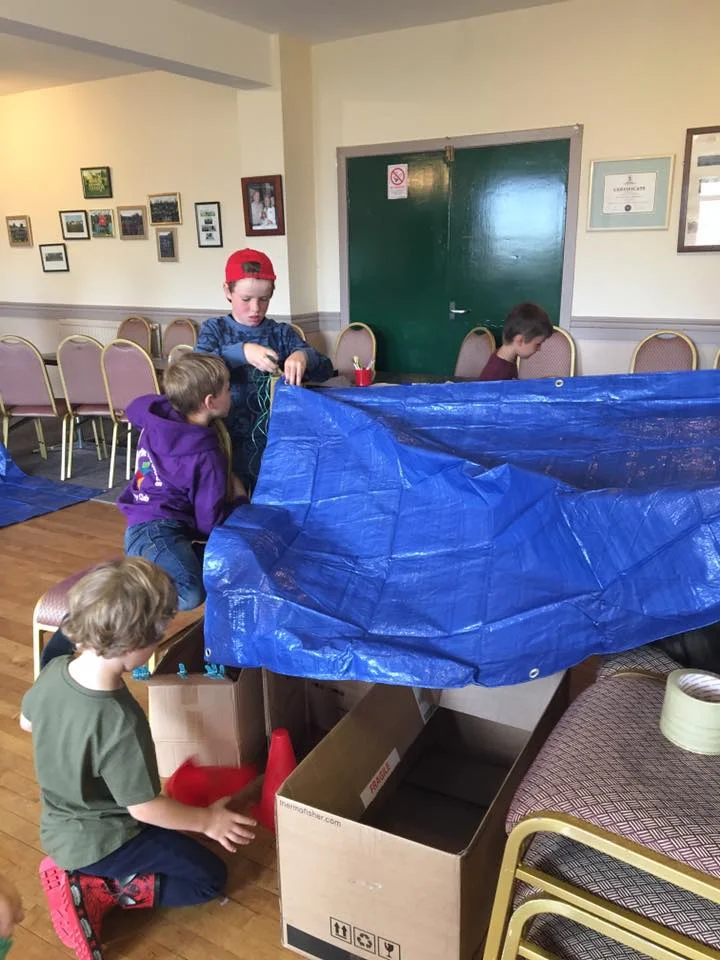 Den building