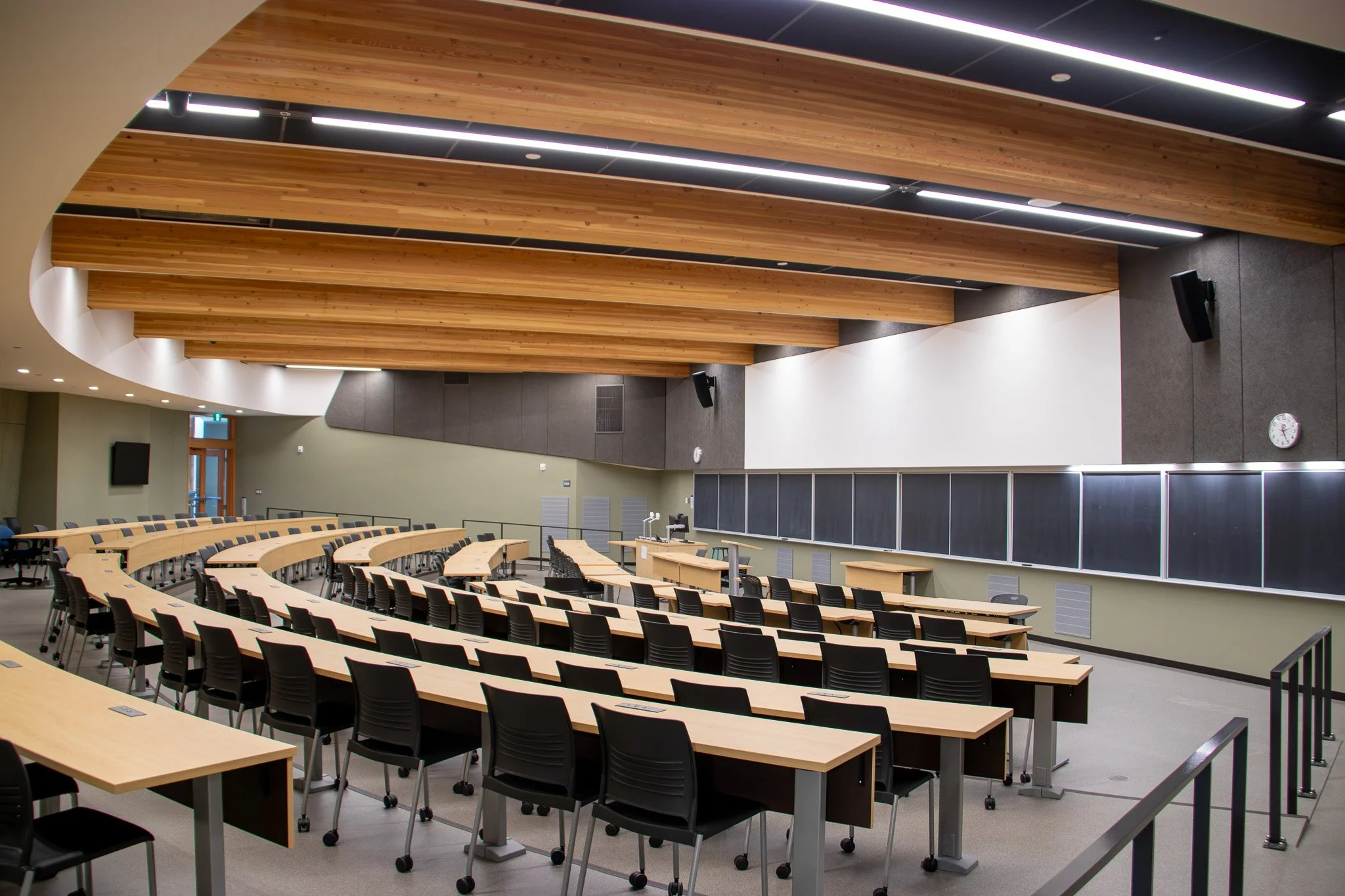 How to Achieve Even Audio Coverage in a University Lecture Hall